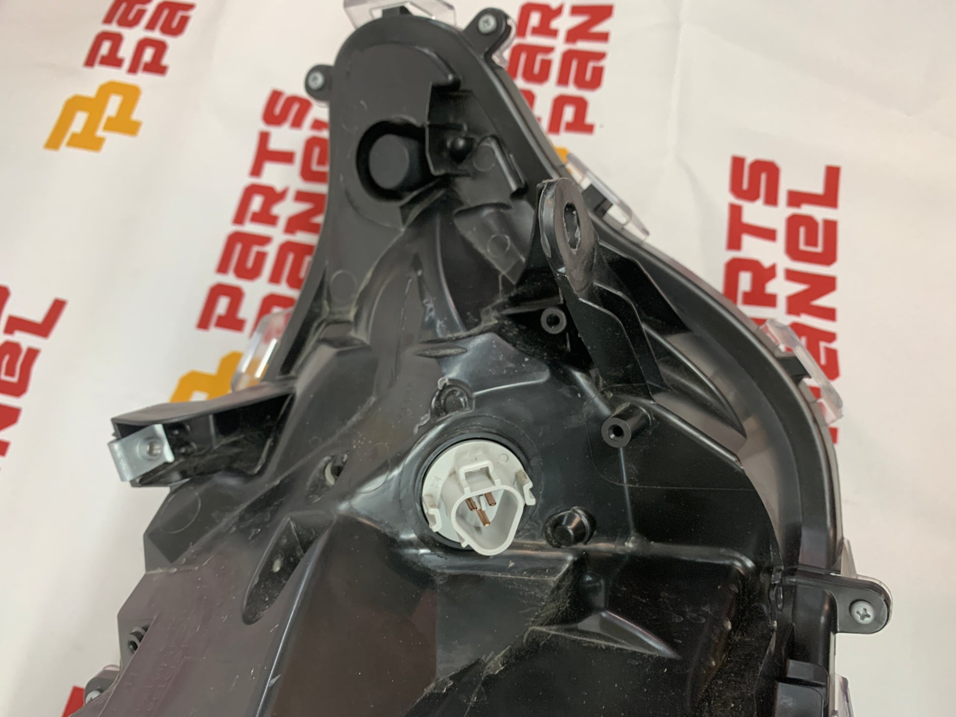 2022 - 2024 TOYOTA RAV4 HYBRID DRIVER SIDE OEM HEADLIGHT 81150-0R430