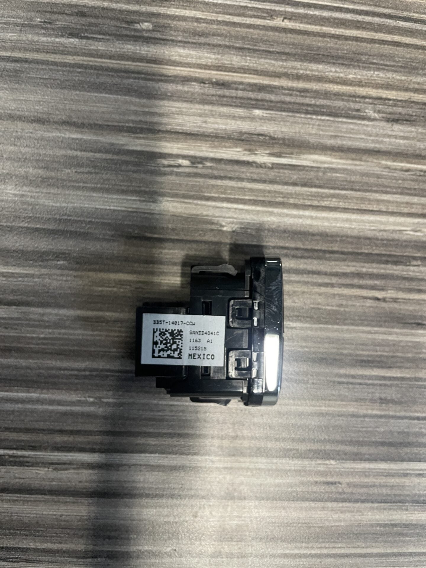 2015 - 2020 FORD F-150 DRIVER SIDE LOCK SWITCH BB5T14017CCW