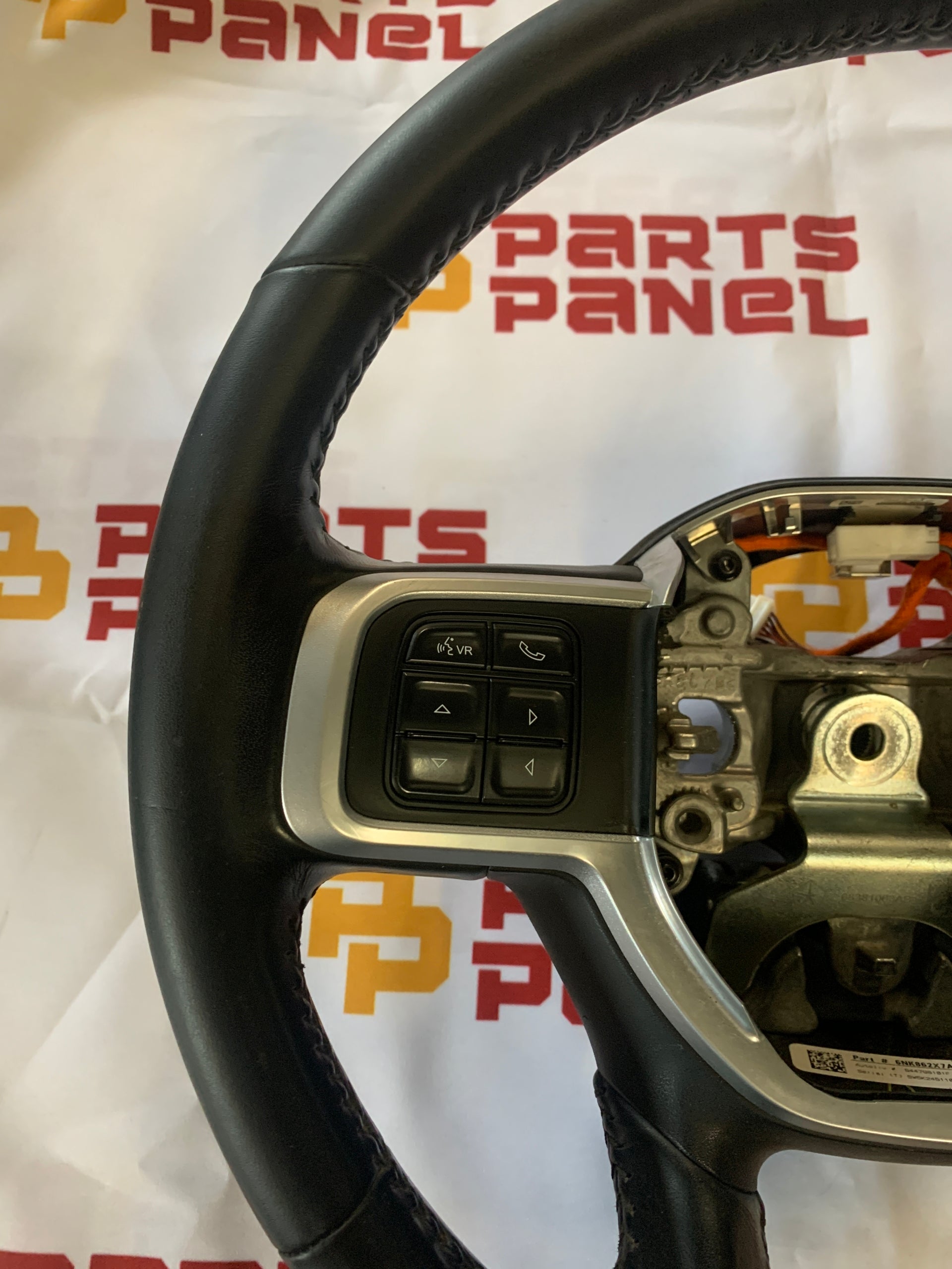 2019 - 2024 RAM 2500 3500 STEERING WHEEL WITH RADIO CONTROLS 6NK862X7AE 6WR73TX7AA