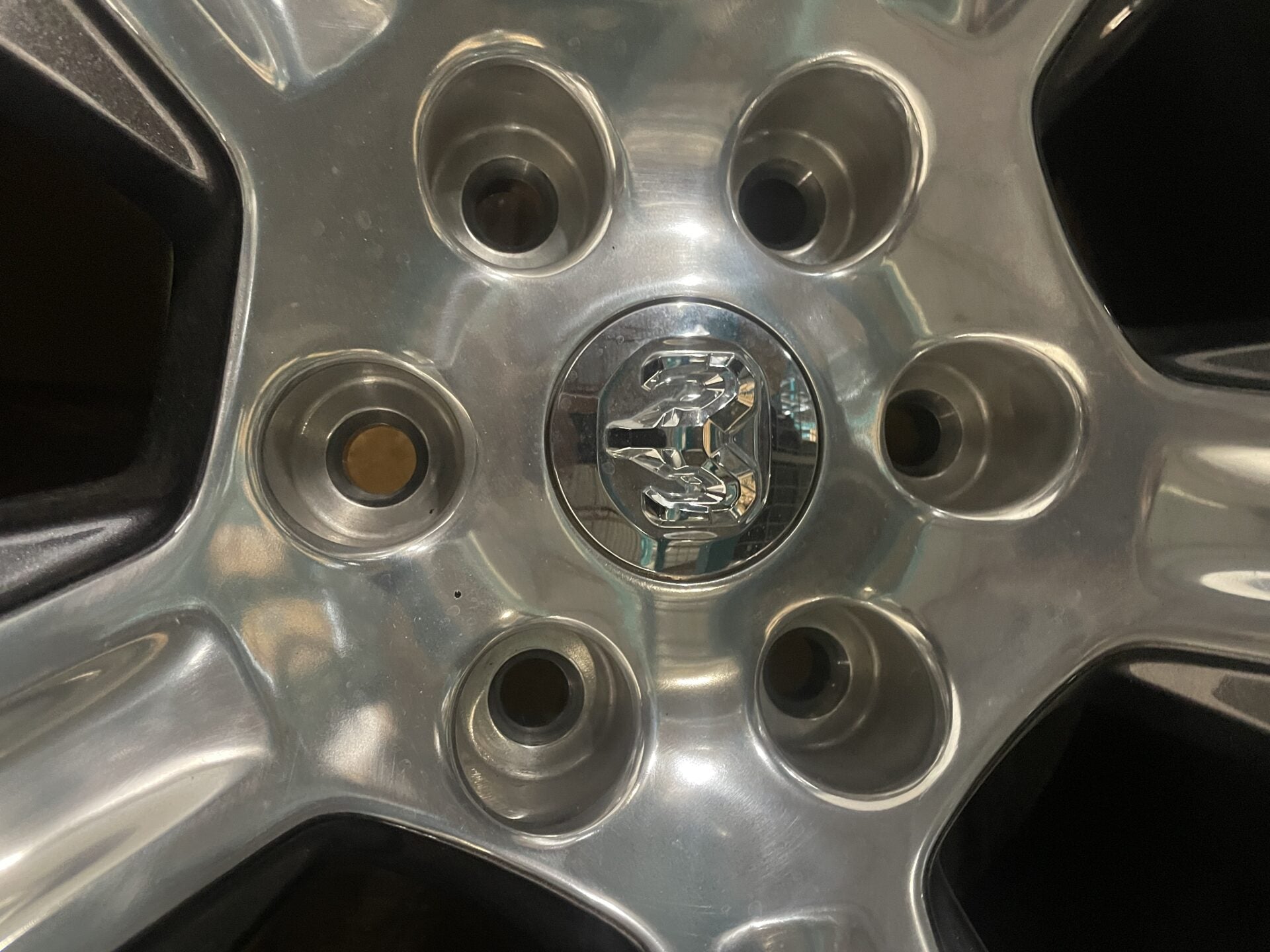 2019 - 2024 RAM 1500 NEW STYLE OEM NEW 20 x 9 ALLOY WHEEL
