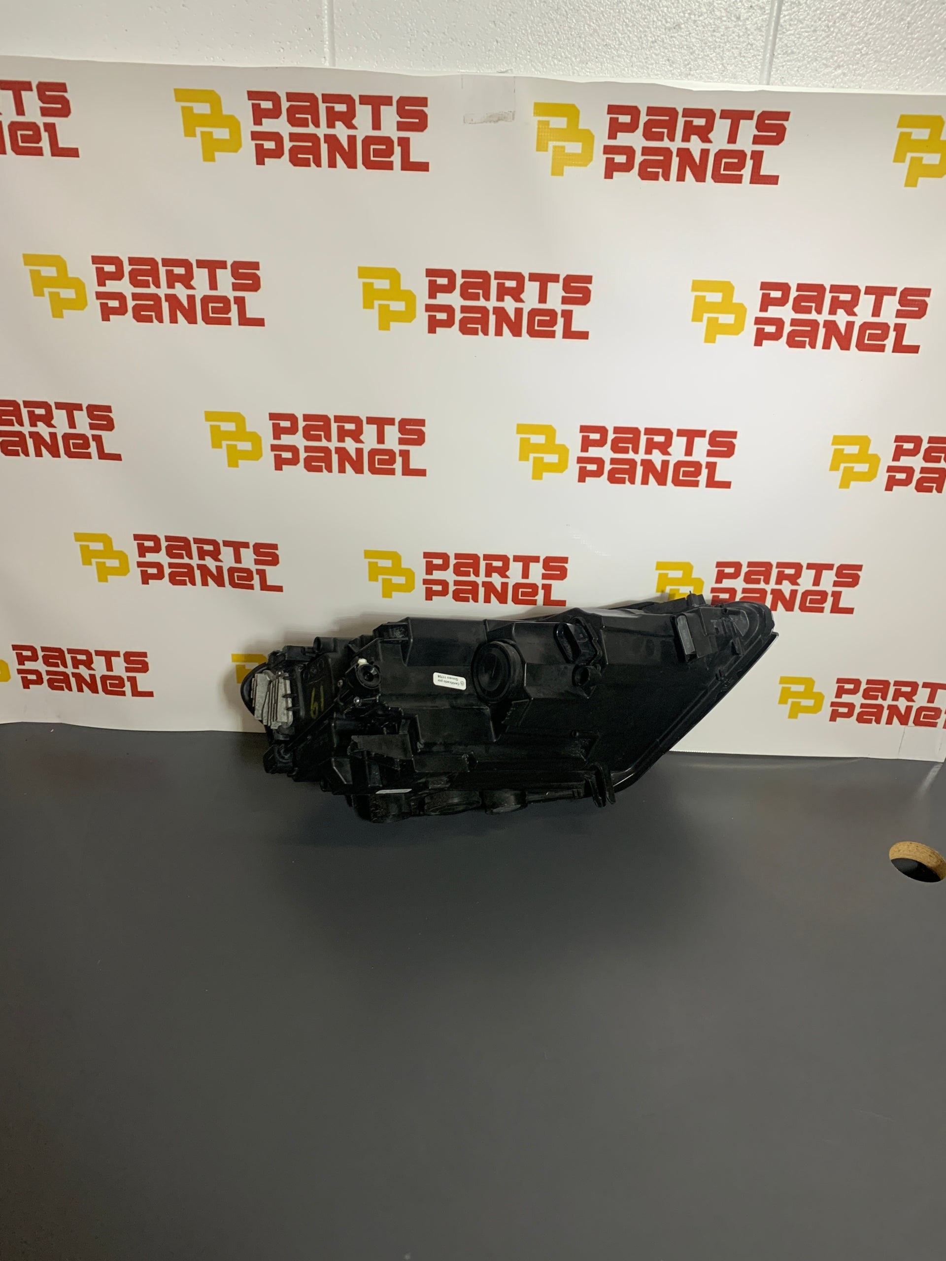 2019 - 2024 VOLKSWAGEN JETTA / JETTA GLI DRIVER SIDE LED HEADLIGHT WITH PROJECTOR LENS ASSEMBLY 17A.941.035.F