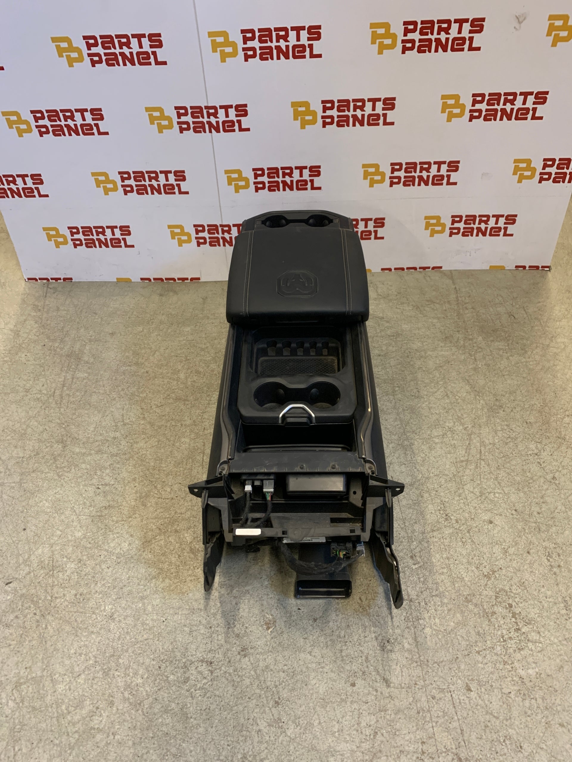 2019 - 2024 RAM 1500 CENTER CONSOLE WITH REAR HEATED SEAT SWITCH OEM