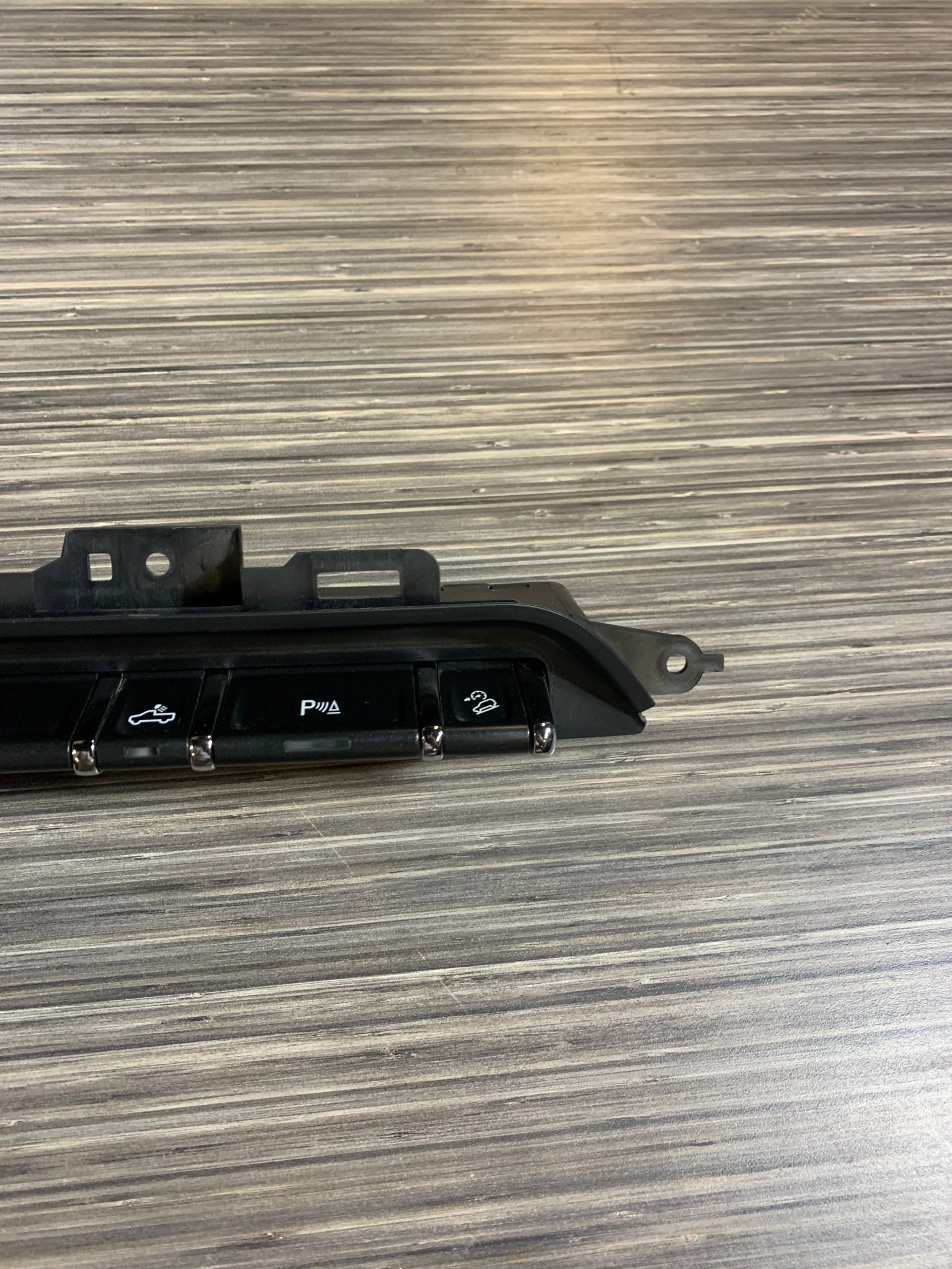 2014 - 2018 GMC SIERRA / CHEVY SILVERADO 1500 SENSOR DE APARCAMIENTO INTERRUPTOR DE CONTROL DE TRACCIÓN 23145162