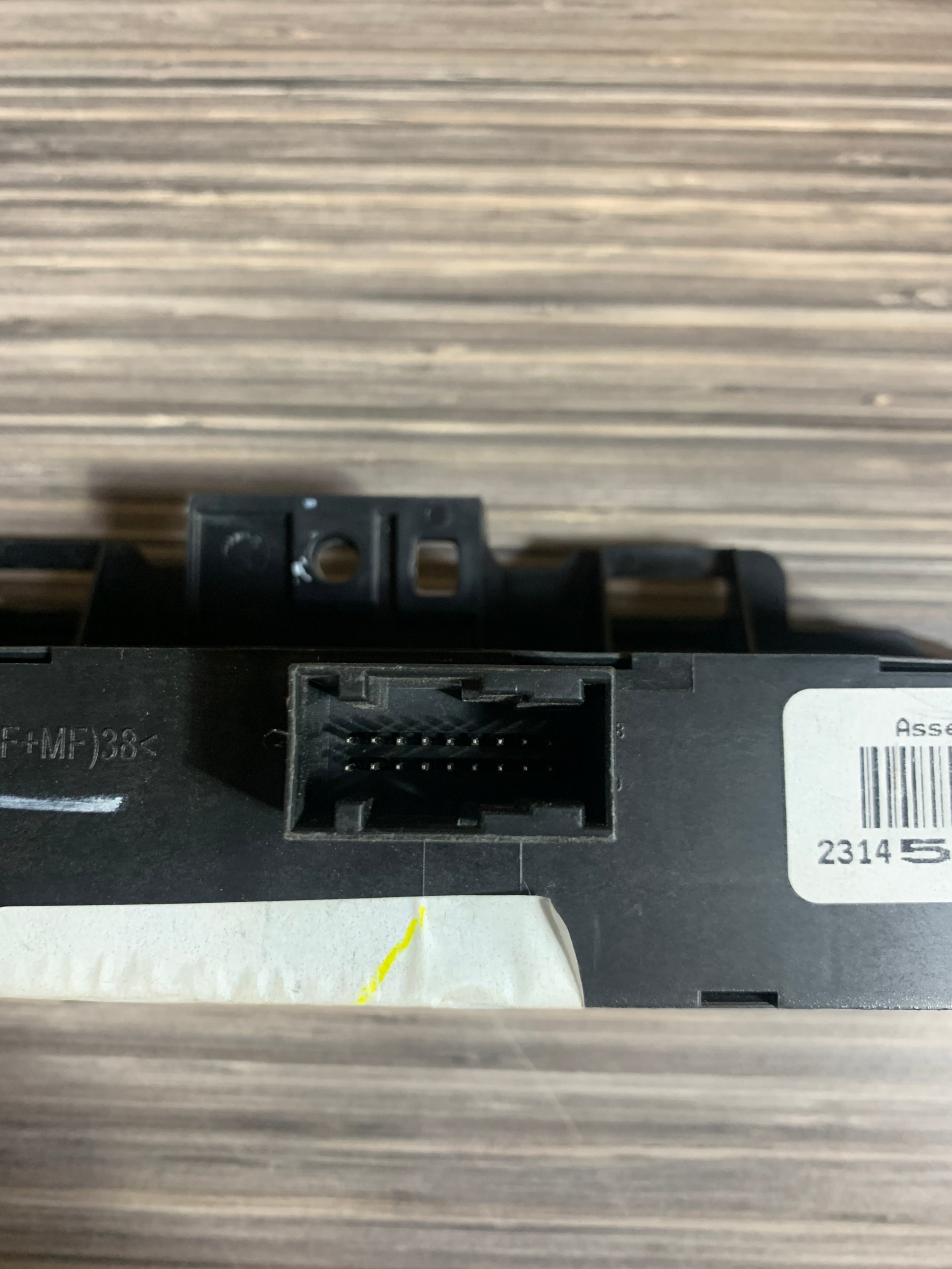 2014 - 2018 GMC SIERRA / CHEVY SILVERADO 1500 SENSOR DE APARCAMIENTO INTERRUPTOR DE CONTROL DE TRACCIÓN 23145162