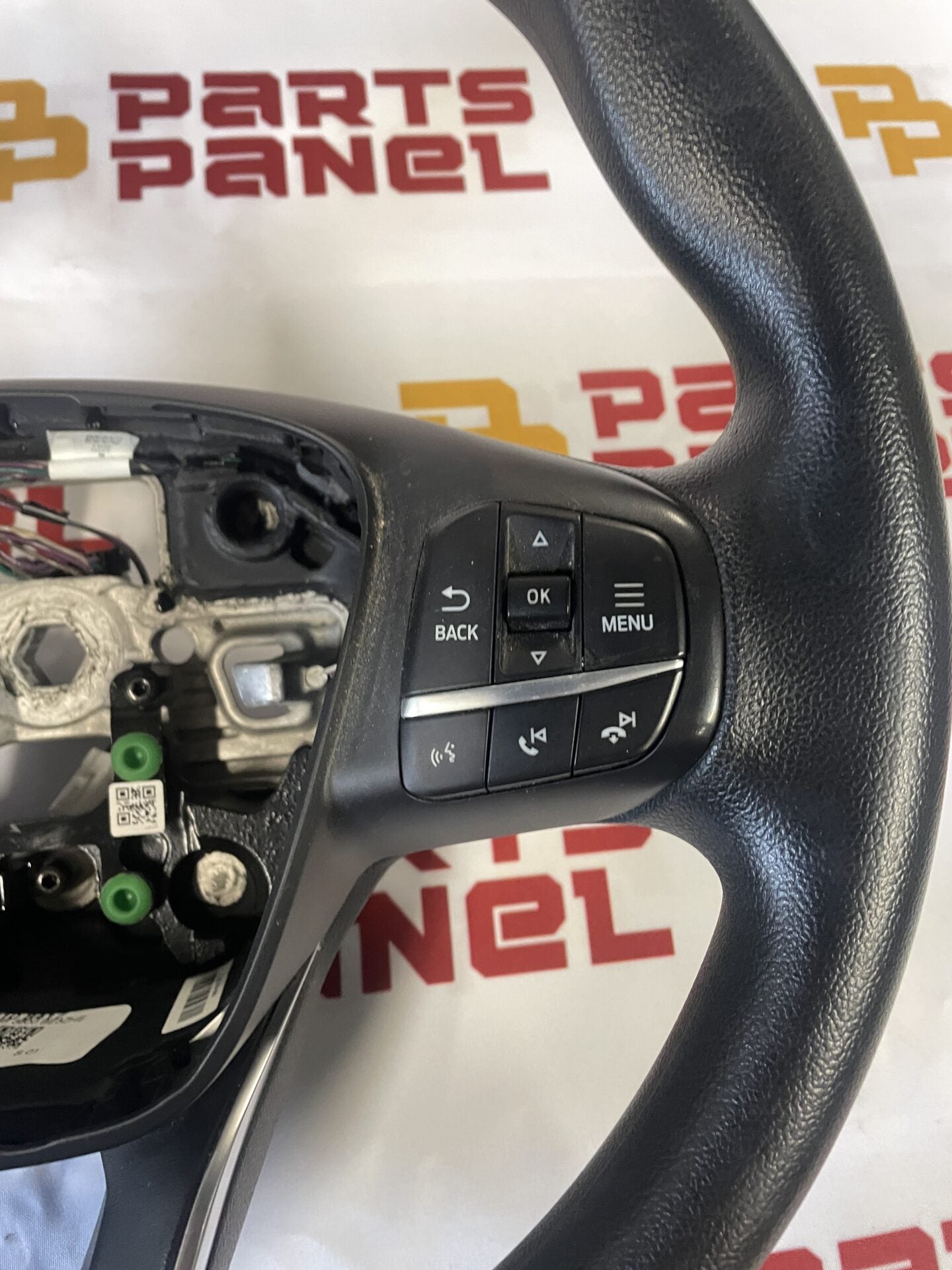 2020 - 2024 VOLANT FORD ESCAPE L63B3600 BE3ZHE