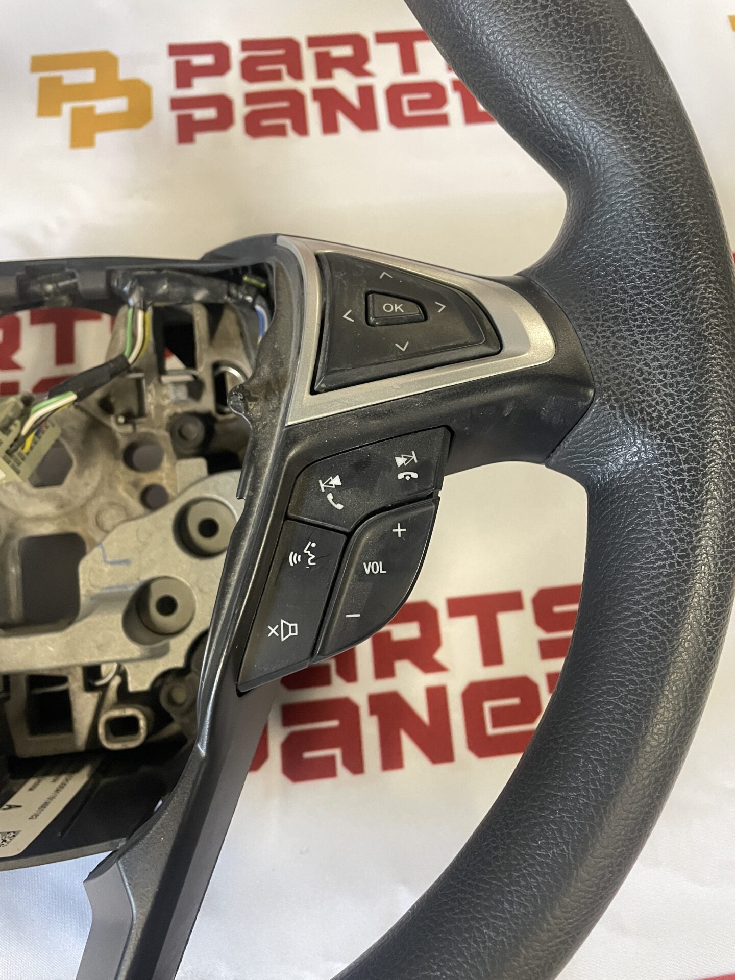 2013 - 2016 VOLANT FORD FUSION DS7Z-3600-AF