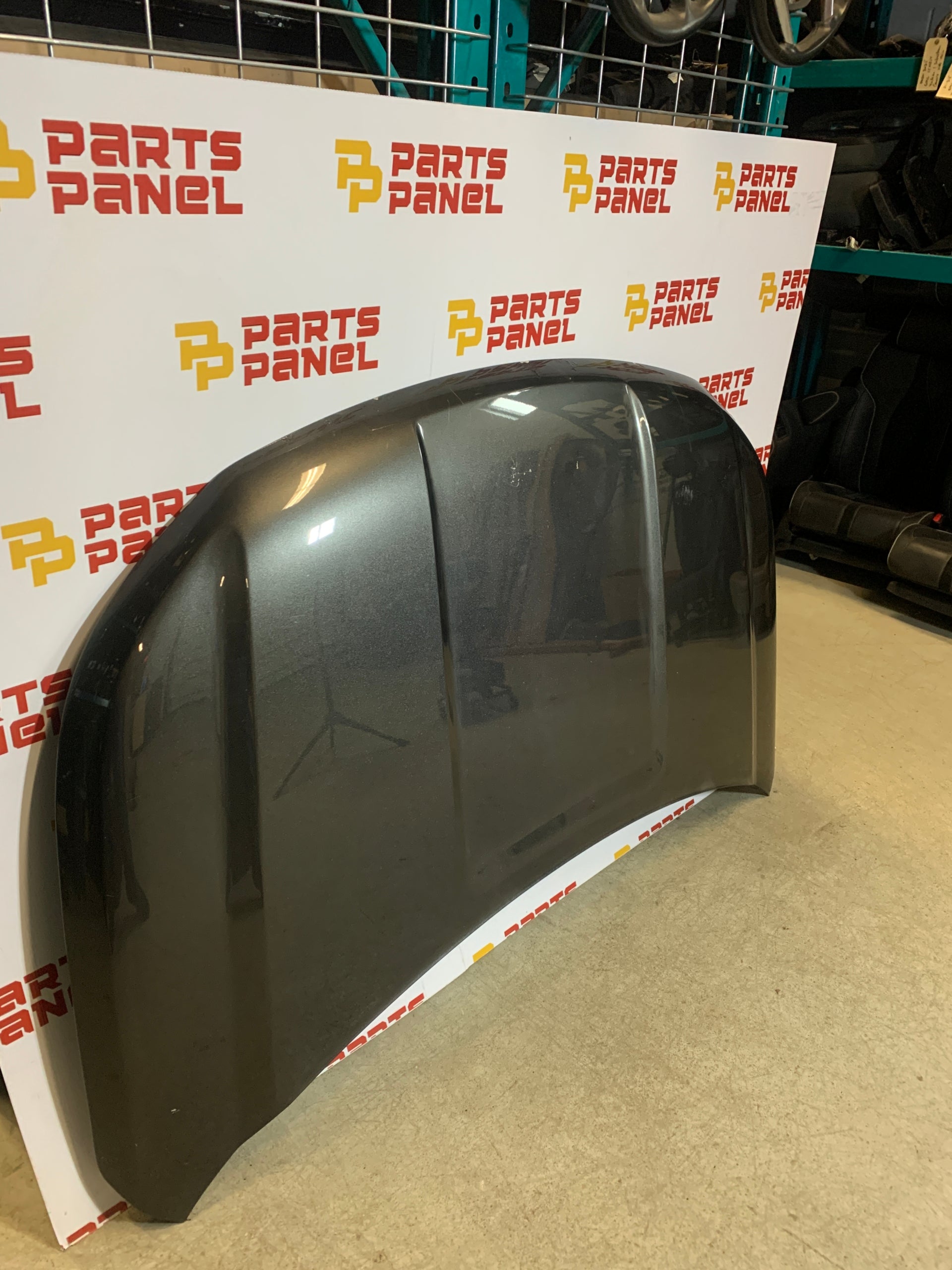 2016 - 2019 FORD EXPLORER GRAY OEM HOOD