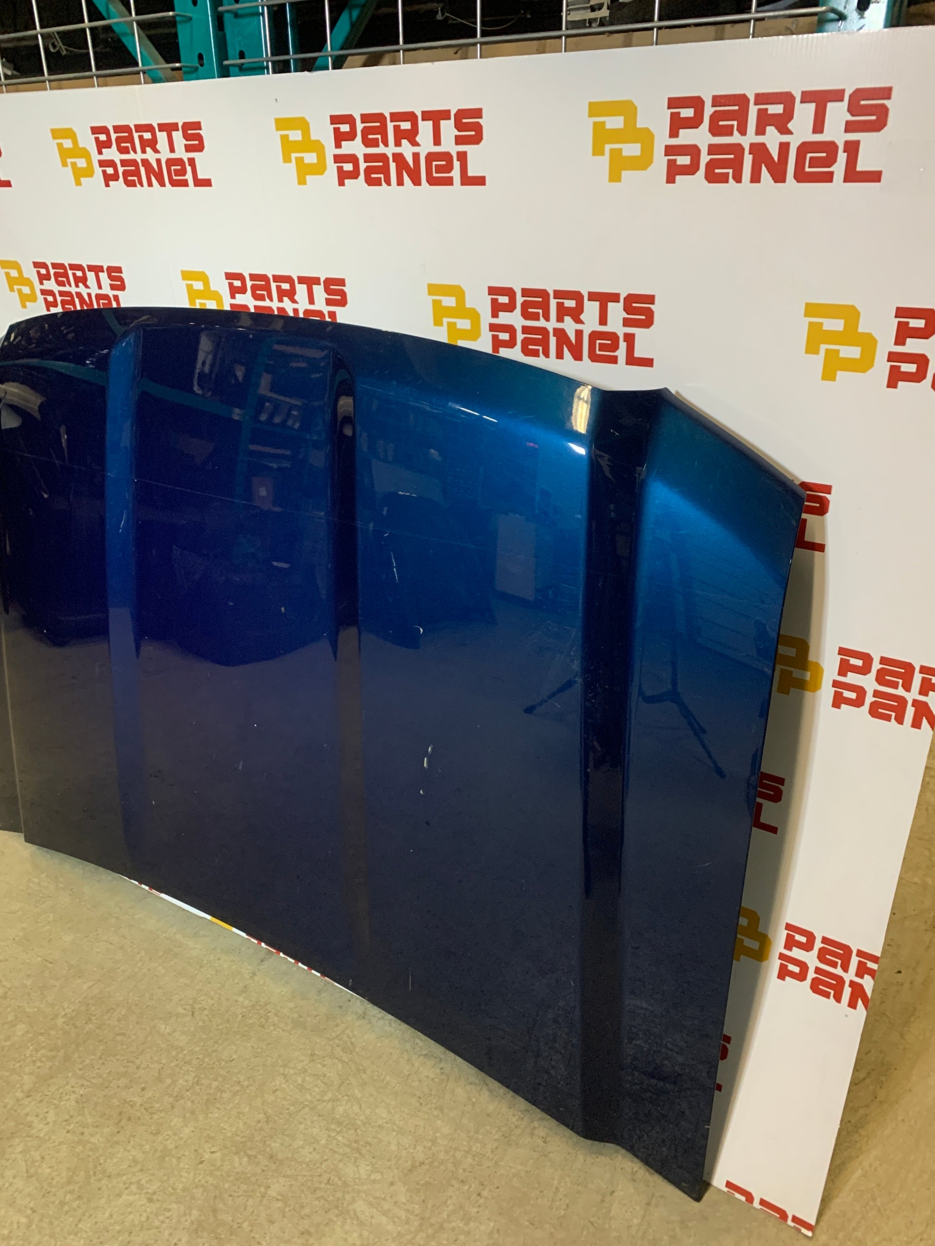 2016 - 2019 GMC SIERRA 1500 BLUE COLOR OEM HOOD 