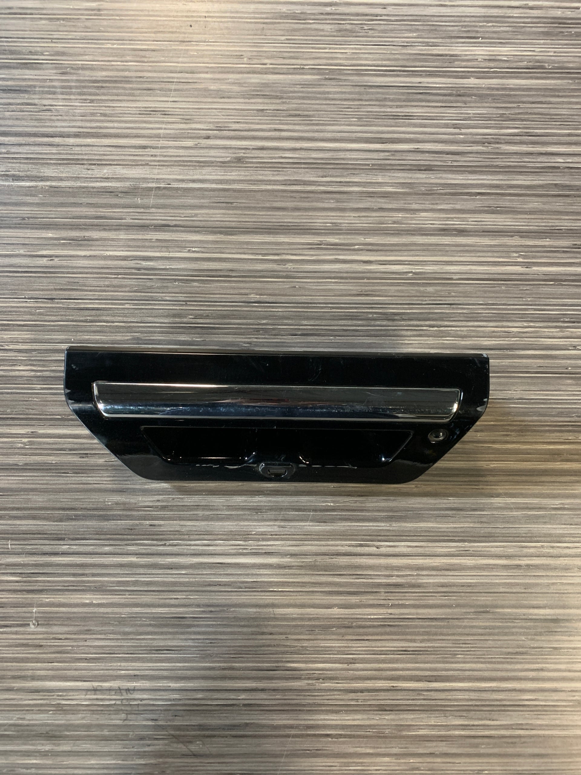 2015 - 2020 FORD F150 TAILGATE / LIFTGATE ELECTRIC HANDLE WITH CAMERA HOLE FL34-99431B82-HCW