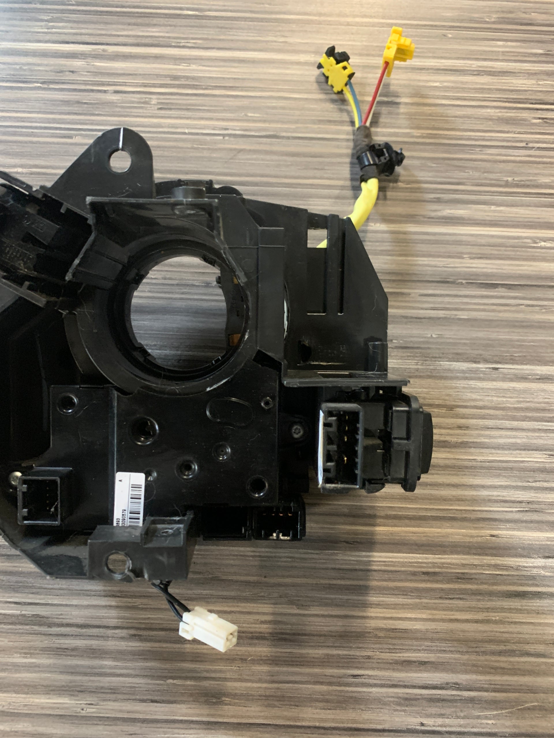 2019 - 2022 RAM 1500 DE 5E GÉNÉRATION NOUVEAU STYLE RESSORT D'HORLOGE DE COLONNE DE DIRECTION OEM 68425693AA