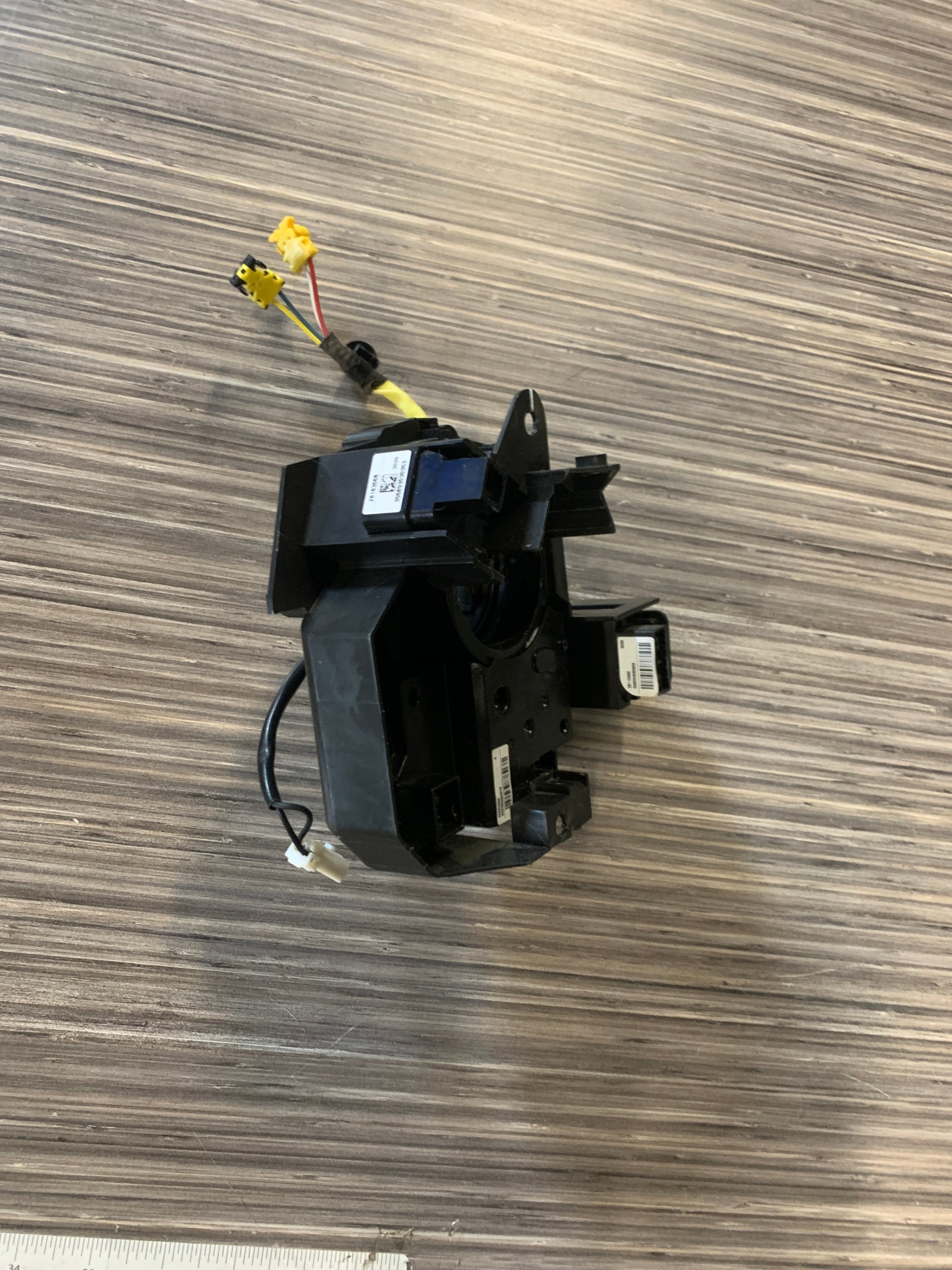 2019 - 2022 RAM 1500 DE 5E GÉNÉRATION NOUVEAU STYLE RESSORT D'HORLOGE DE COLONNE DE DIRECTION OEM 68425693AA
