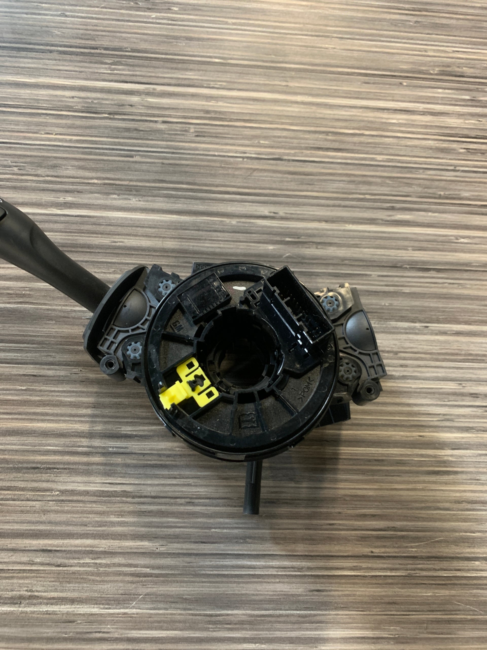 2019 - 2025 GMC SIERRA / CHEVY SILVERADO / CADILLAC ESCALADE STEERING COLUMN CLOCK SPRING OEM 86773961