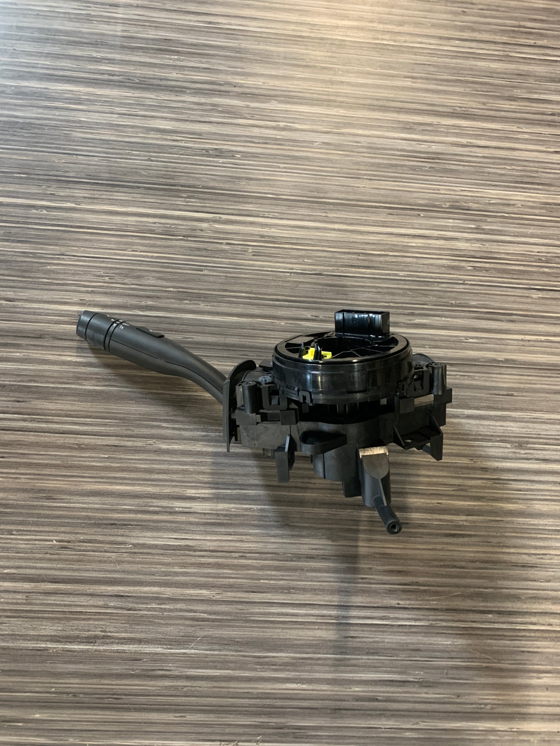 2019 - 2025 GMC SIERRA / CHEVY SILVERADO / CADILLAC ESCALADE STEERING COLUMN CLOCK SPRING OEM 86773961