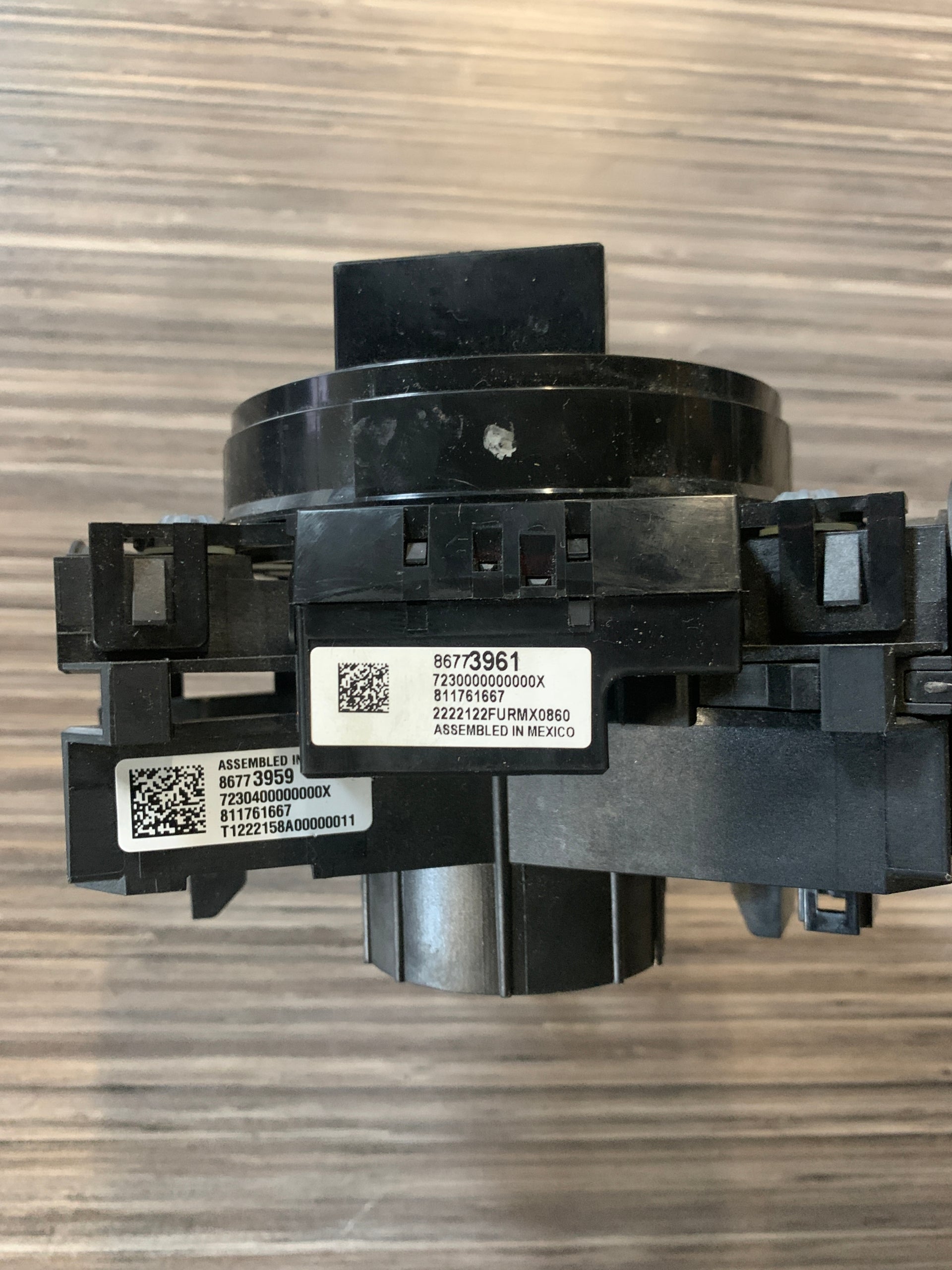 2019 - 2025 GMC SIERRA / CHEVY SILVERADO / CADILLAC ESCALADE STEERING COLUMN CLOCK SPRING OEM 86773961