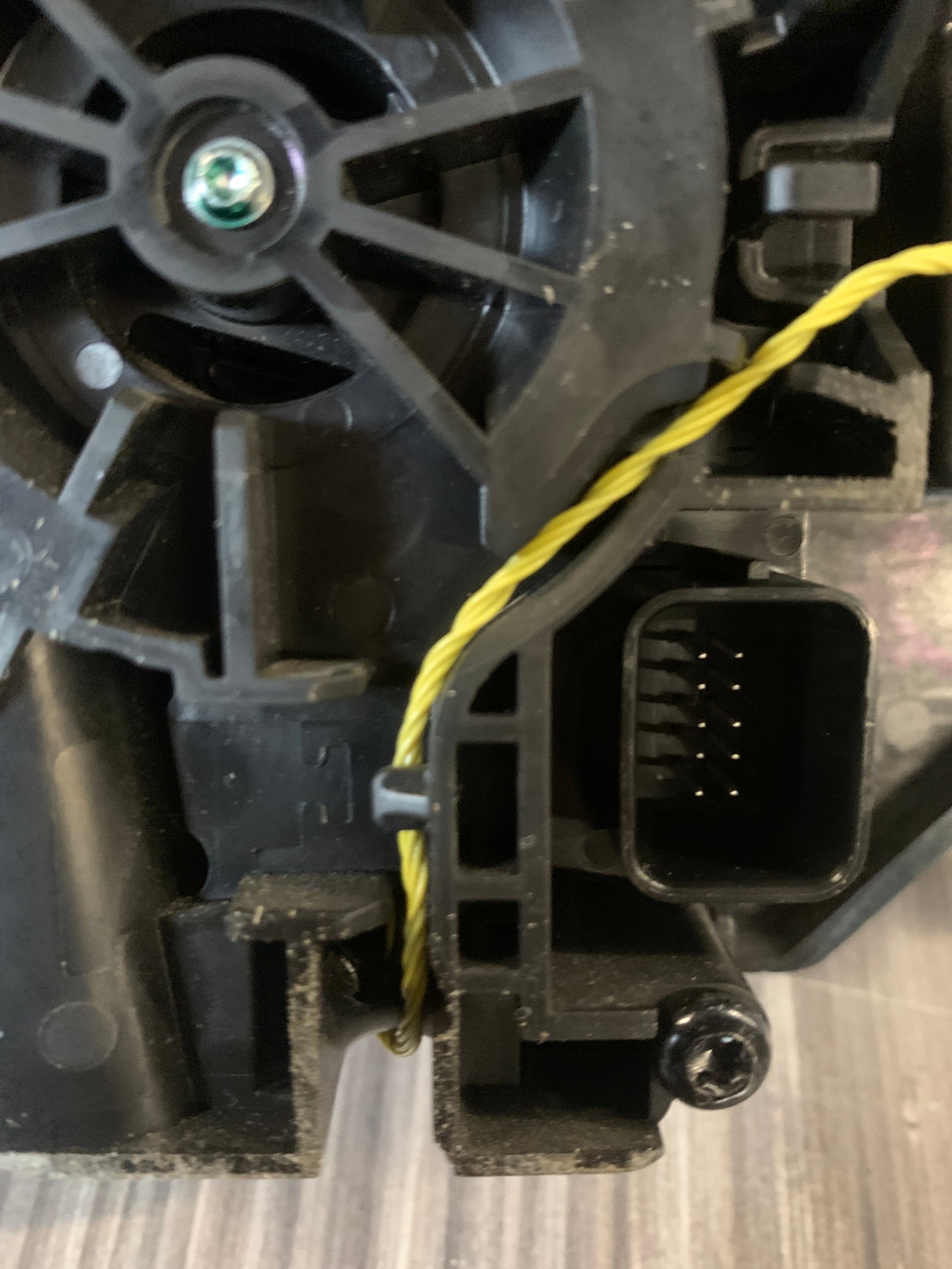 2019 - 2024 MOPAR RAM 2500 3500 ELECTRONIC GEAR SHIFTER TRANSMISSION 4WD/2WD OEM 68368379AD