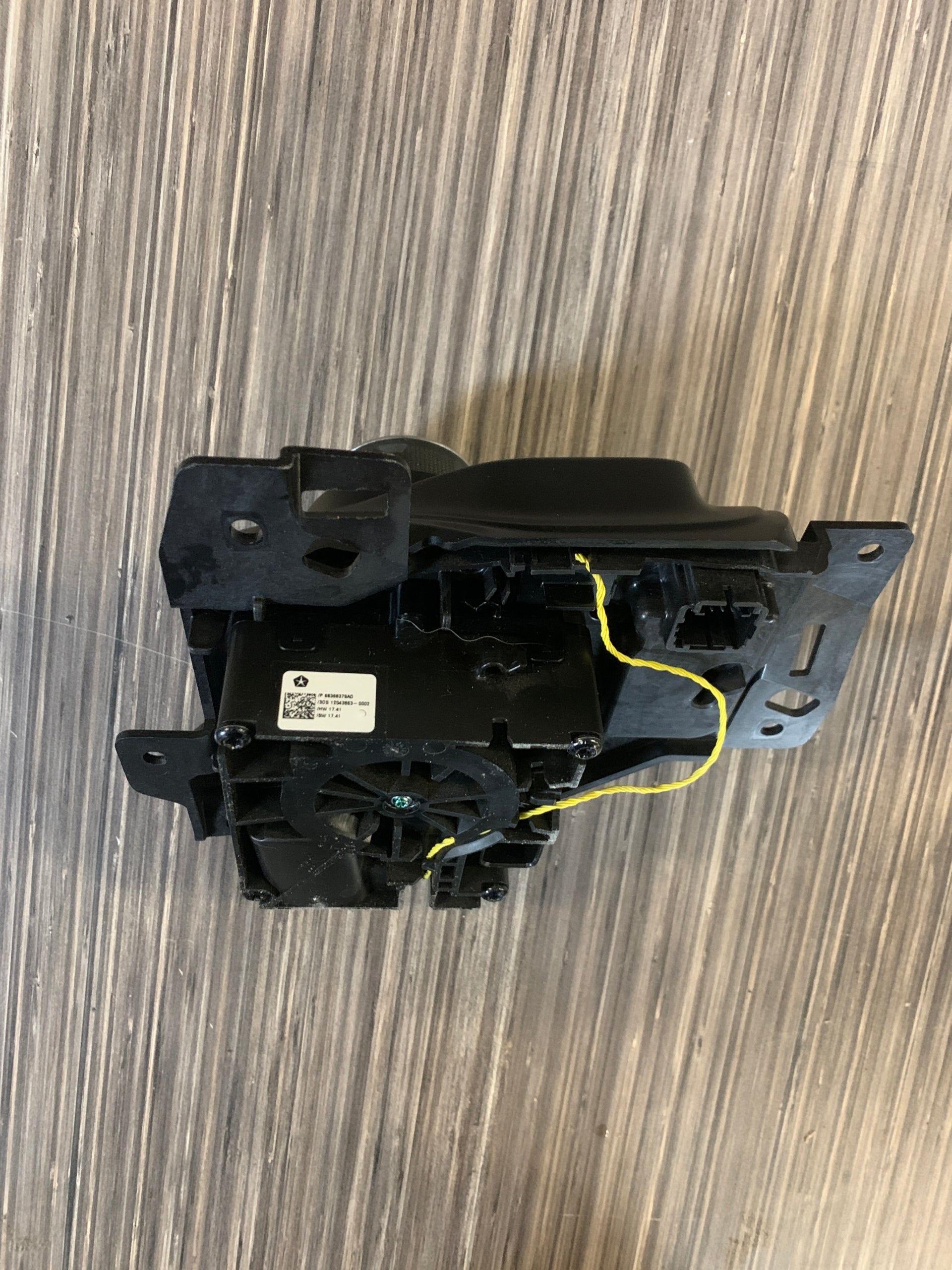 2019 - 2024 MOPAR RAM 2500 3500 ELECTRONIC GEAR SHIFTER TRANSMISSION 4WD/2WD OEM 68368379AD