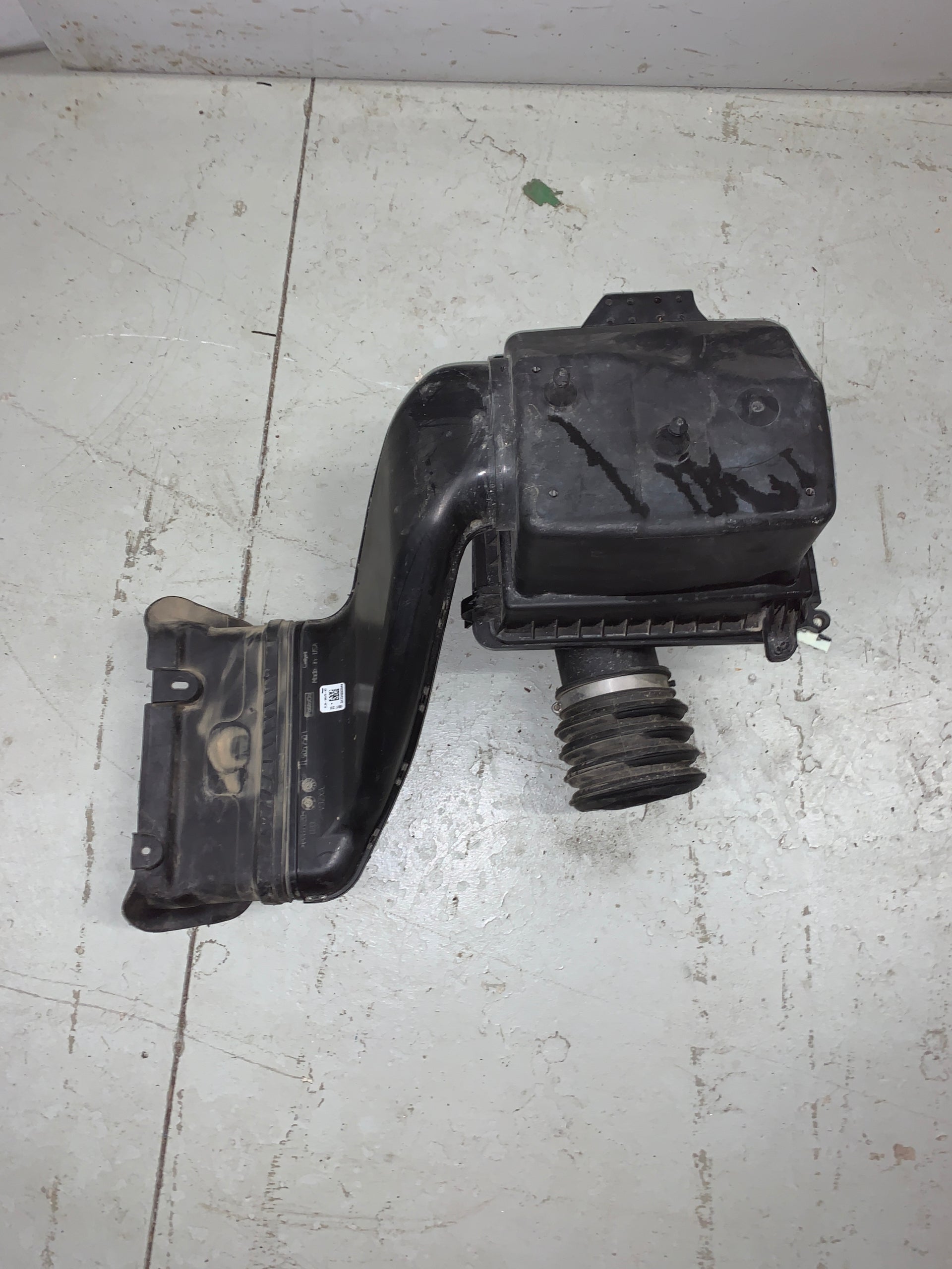 2021 - 2025 FORD F150 AIR CLEANER FILTER BOX HOUSING JL34-9600A