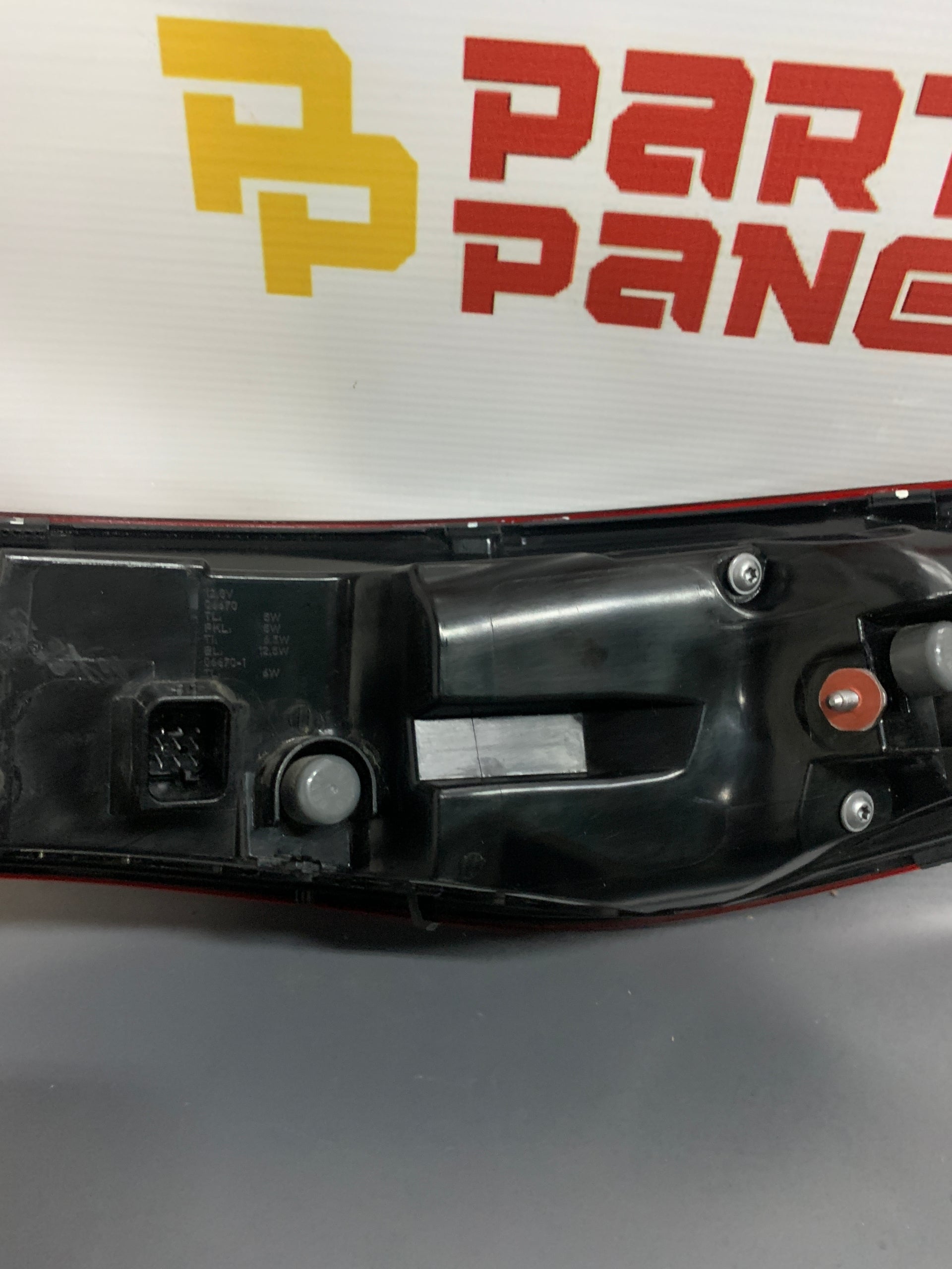 2023 - 2025 MERCEDES BENZ W294 EQE SUV REAR DRIVER SIDE TAIL LIGHT LED A2949066500 OEM
