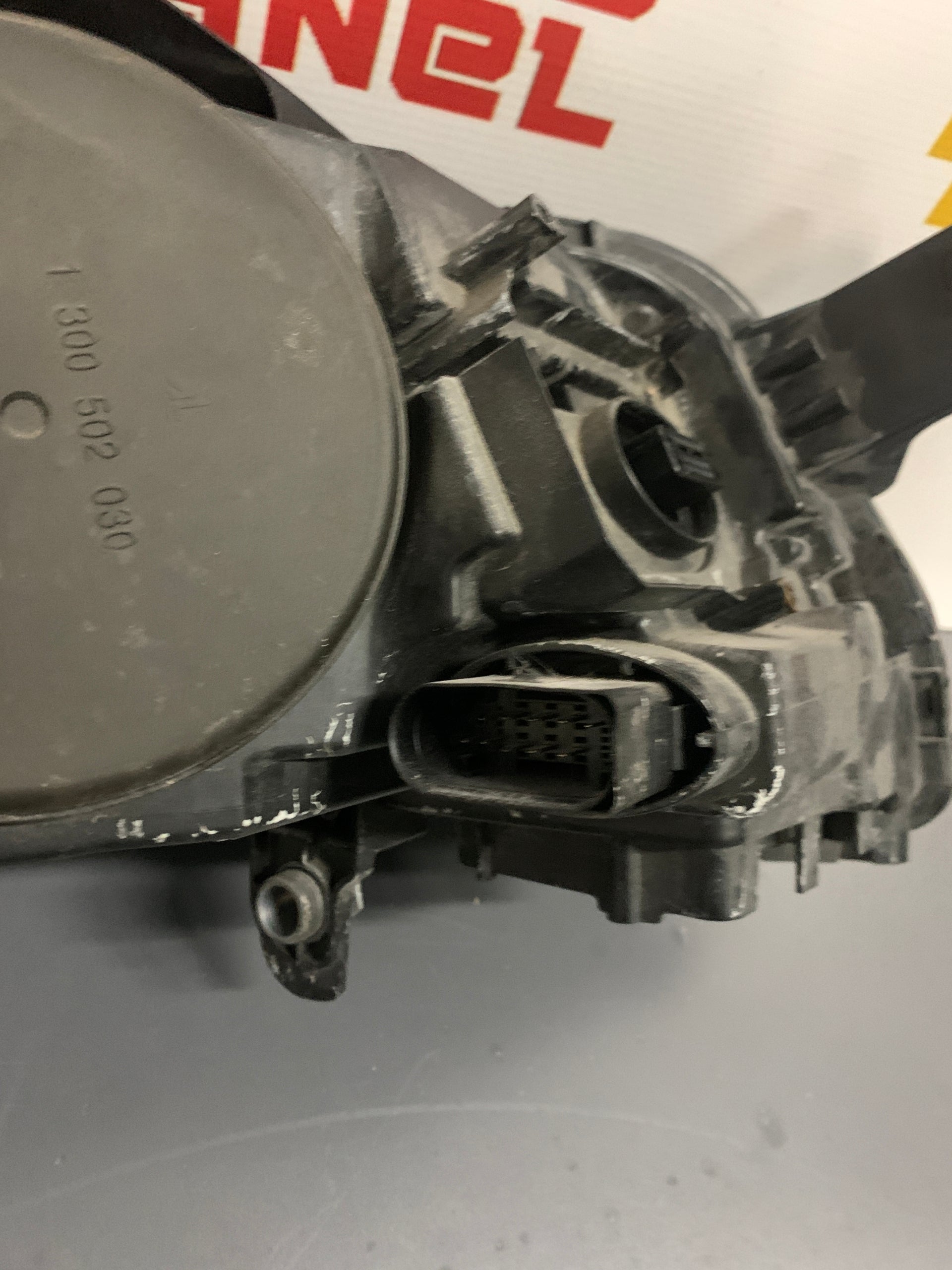 2013 - 2017 VOLKSWAGEN CC 3C8941751S DRIVER LH SIDE XENON HID HEADLIGHT 3C8941751S