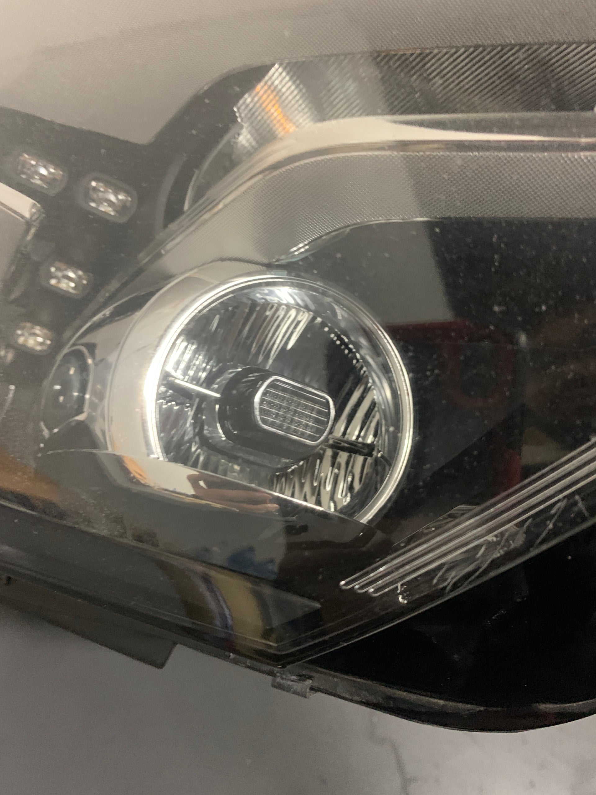 2013 - 2017 VOLKSWAGEN CC 3C8941751S DRIVER LH SIDE XENON HID HEADLIGHT 3C8941751S