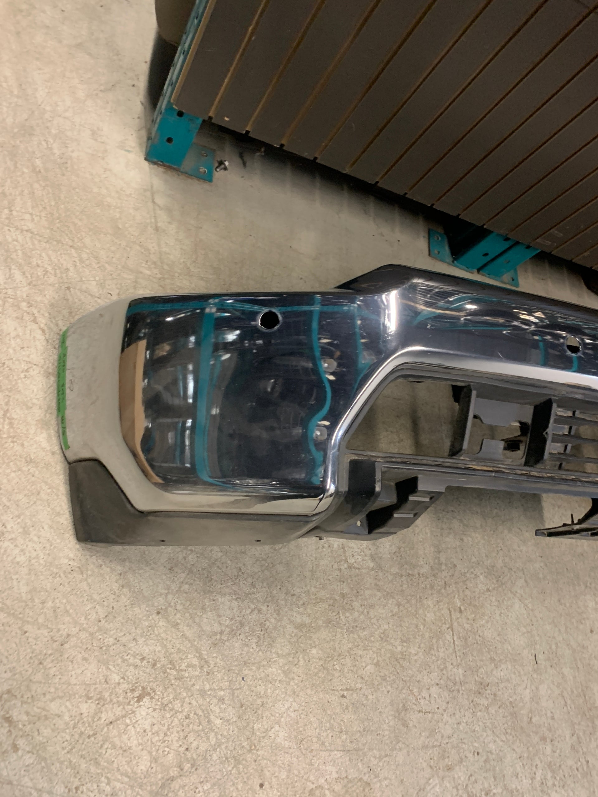 2020 - 2023 CHEVY SILVERADO 2500 / 3500 FRONT BUMPER CHROME WITH SENSOR HOLES OEM USED