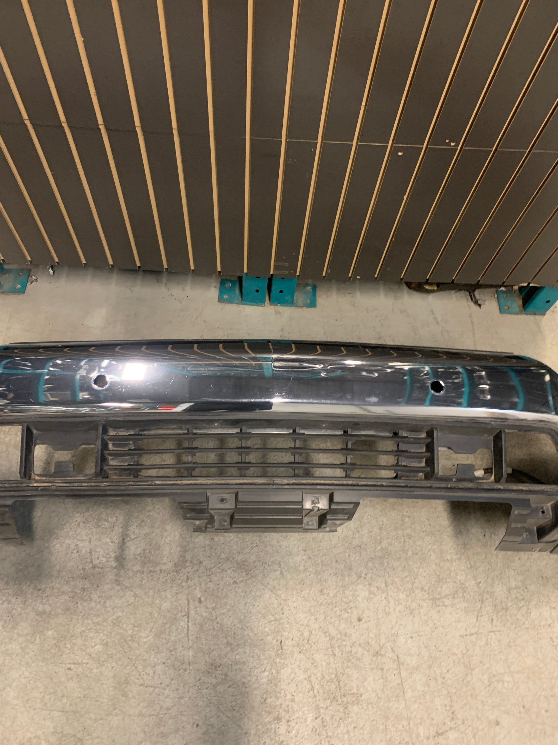 2020 - 2023 CHEVY SILVERADO 2500 / 3500 FRONT BUMPER CHROME WITH SENSOR HOLES OEM USED