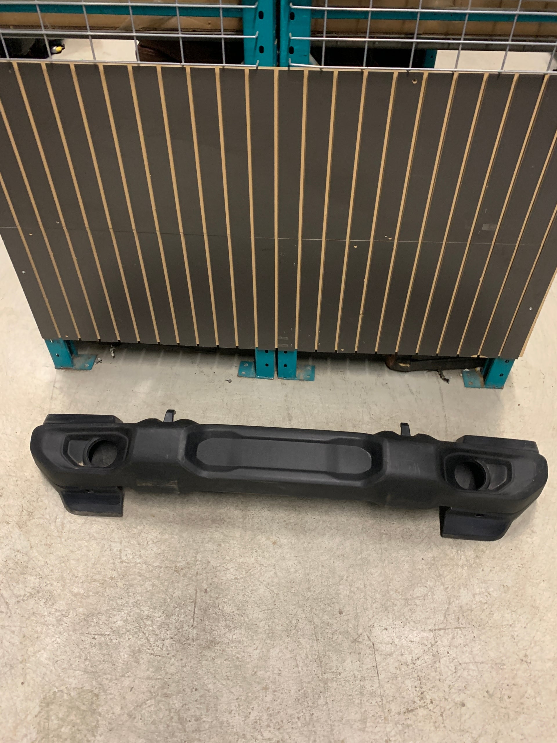 2018 - 2024 JEEP WRANGLER FRONT BUMPER ASSEMLBY 