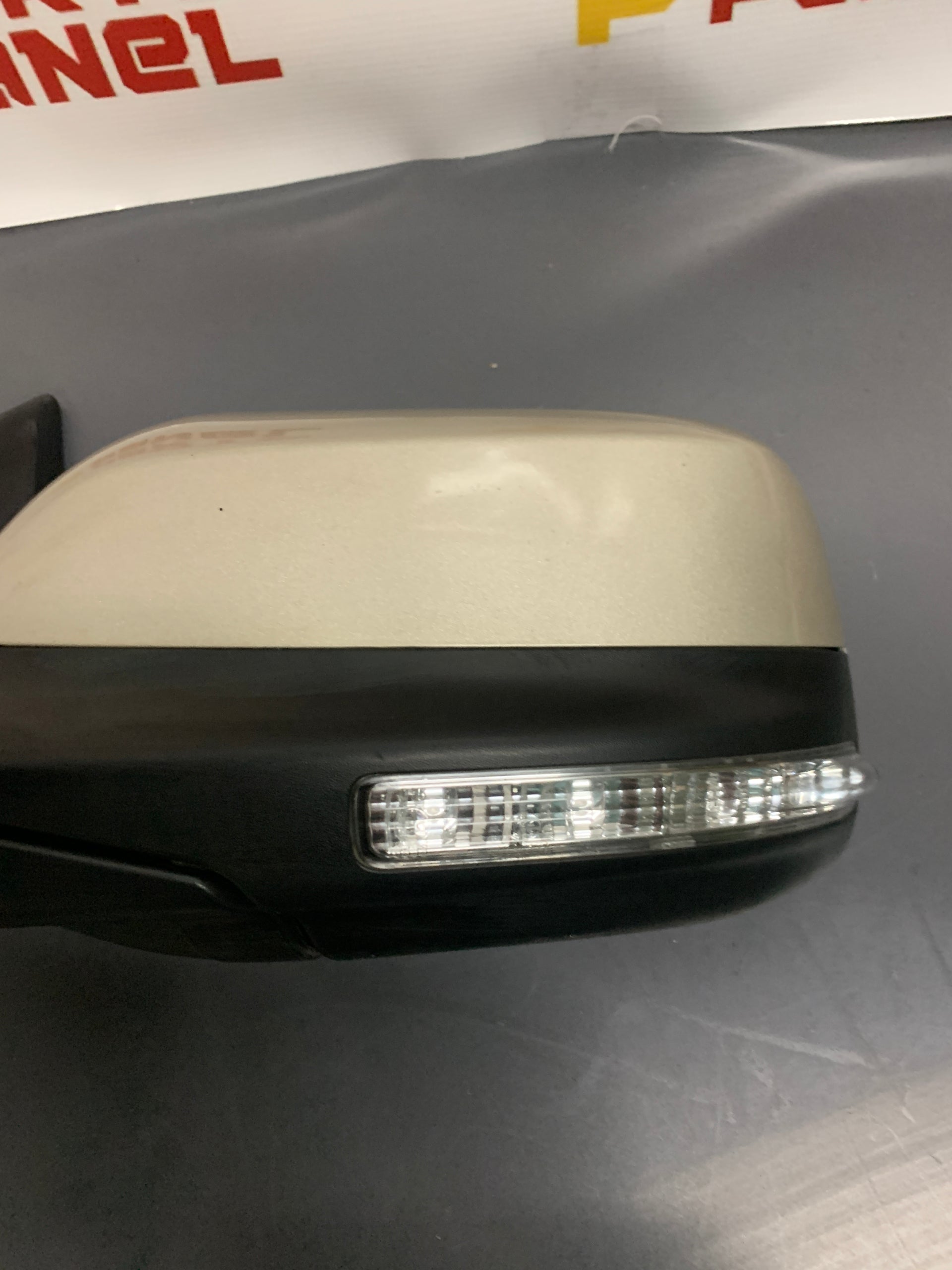2016 - 2019 FORD EXPLORER LH DRIVER DOOR MIRROR WITH APPROACH LAMP WITHOUT BLIND SPOT GB53-17683-CF