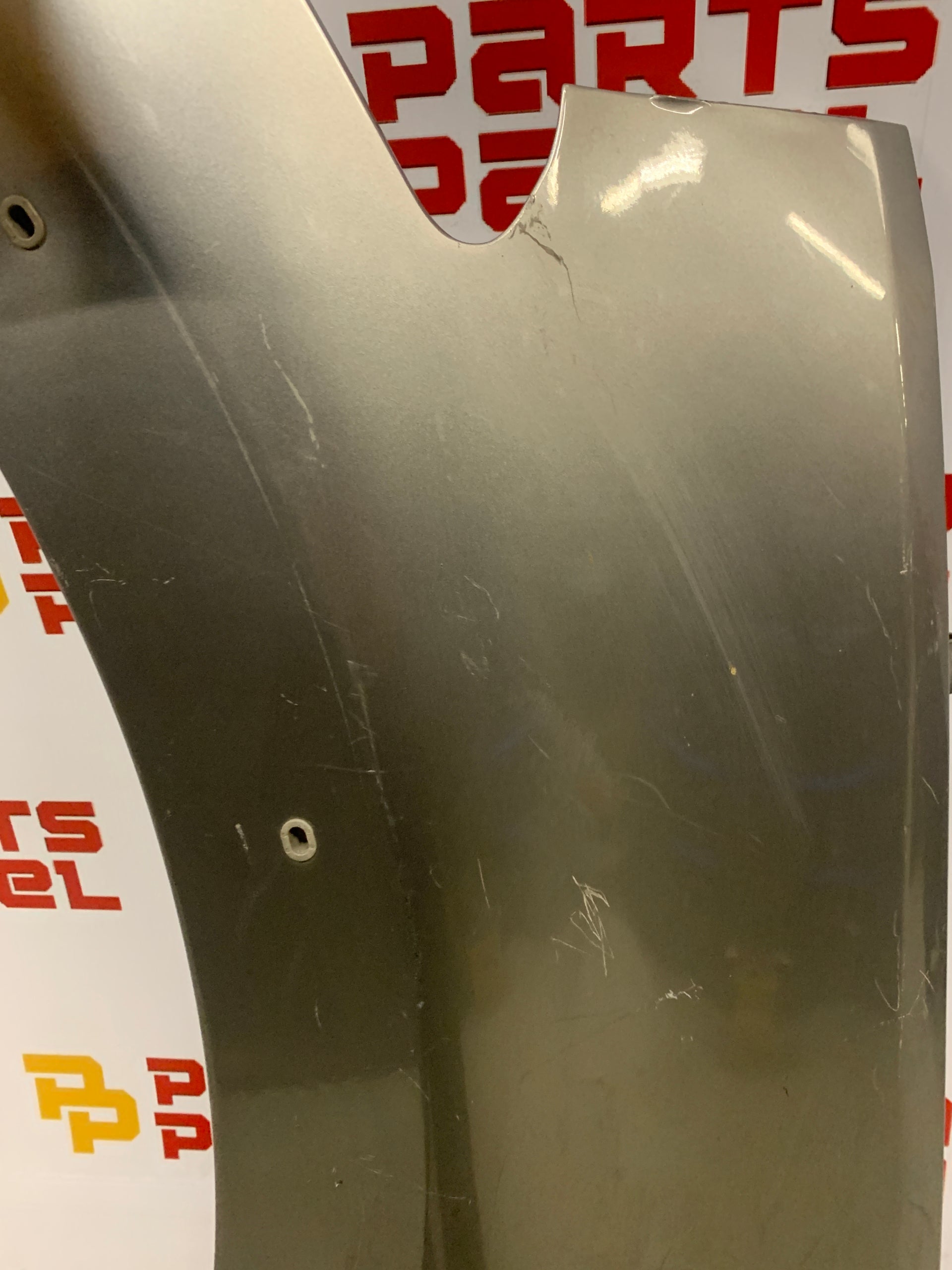 2011-2022 INFINITI QX56 / QX80 DRIVER LH SIDE FENDER OEM USED