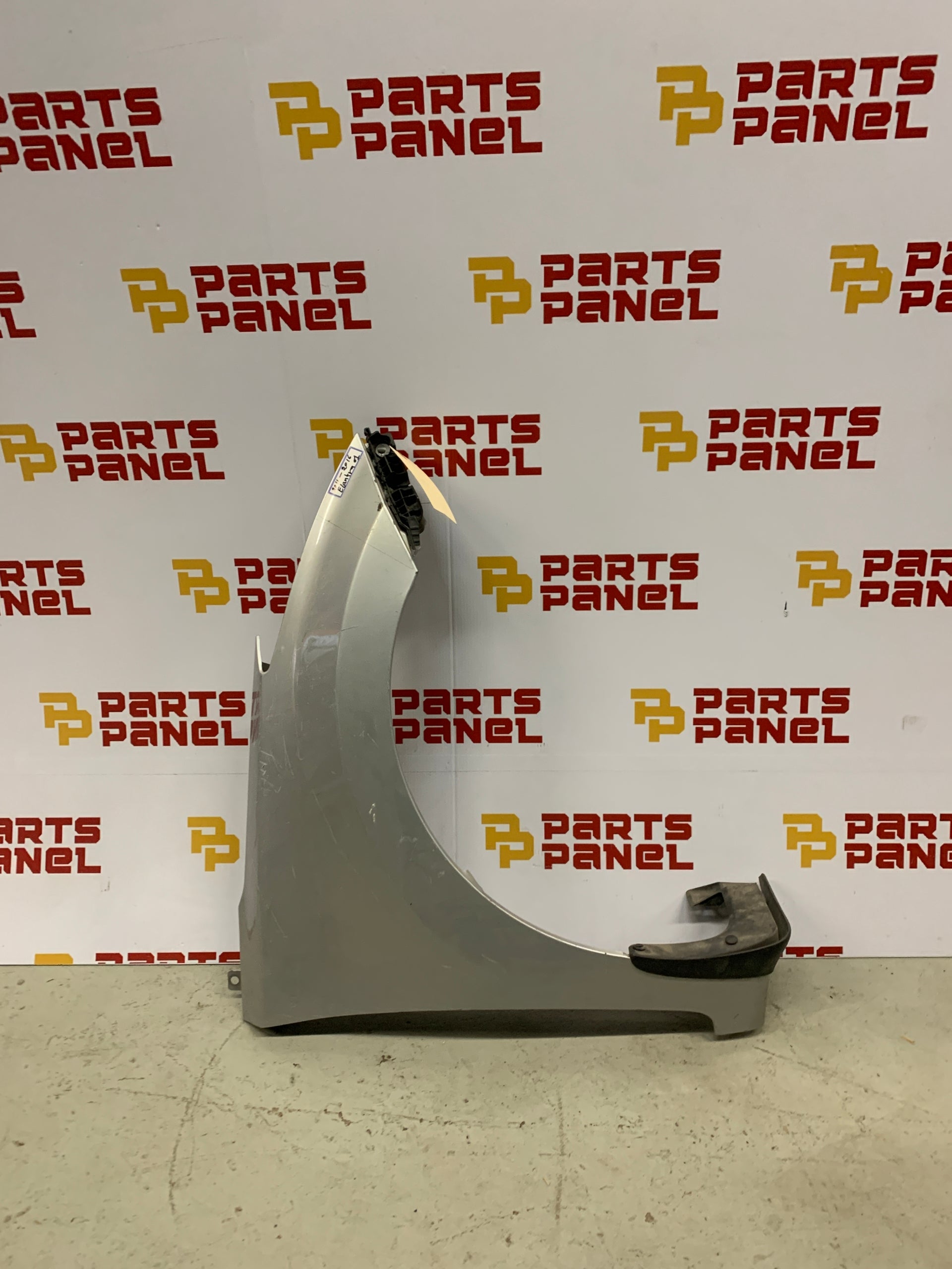 2011 - 2016 HYUNDAI ELANTRA PASSENGER SIDE RH FENDER OEM USED