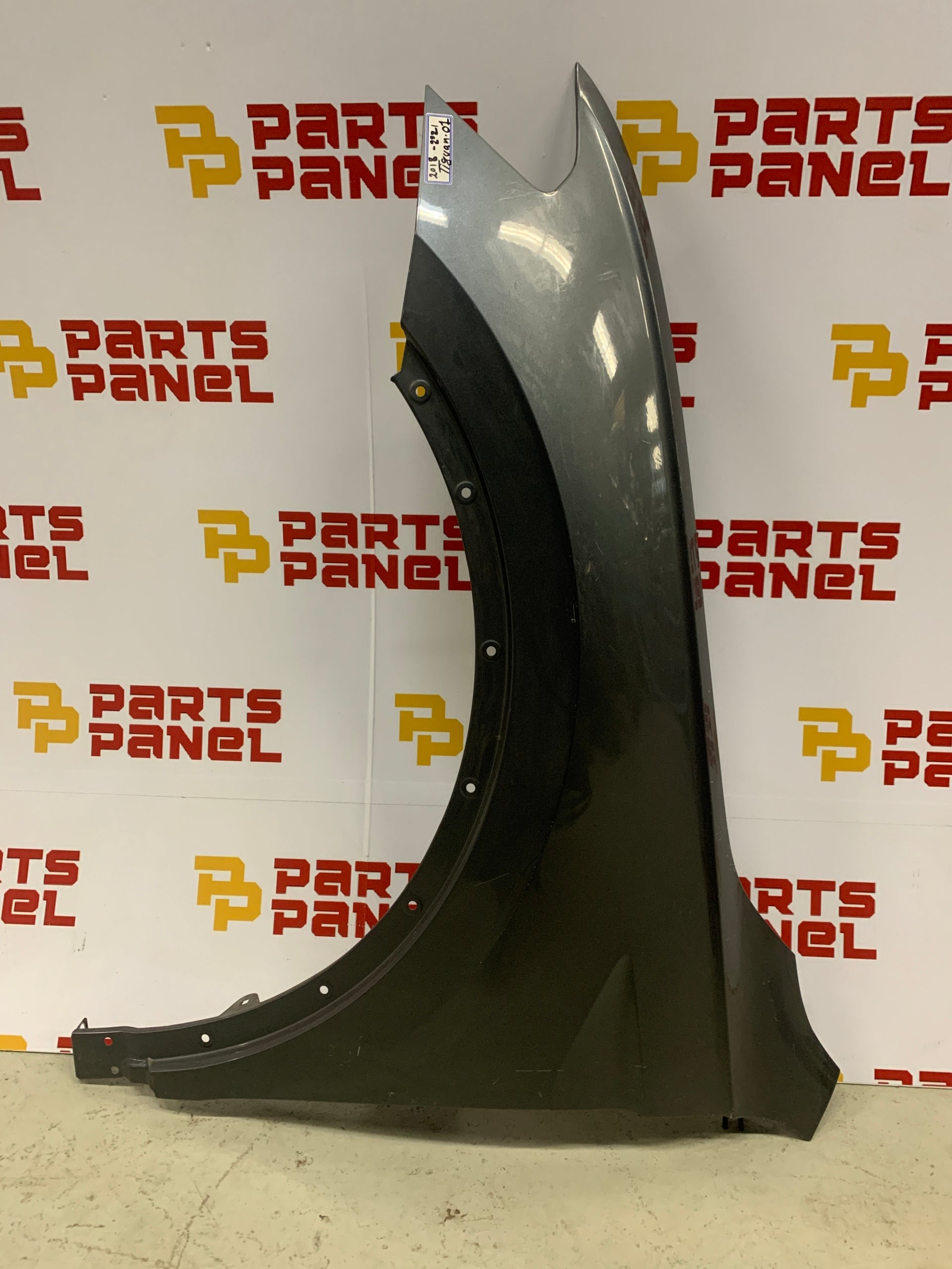 2018 - 2021 VOLKSWAGEN VW TIGUAN DRIVER LH SIDE FENDER PANEL OEM USED