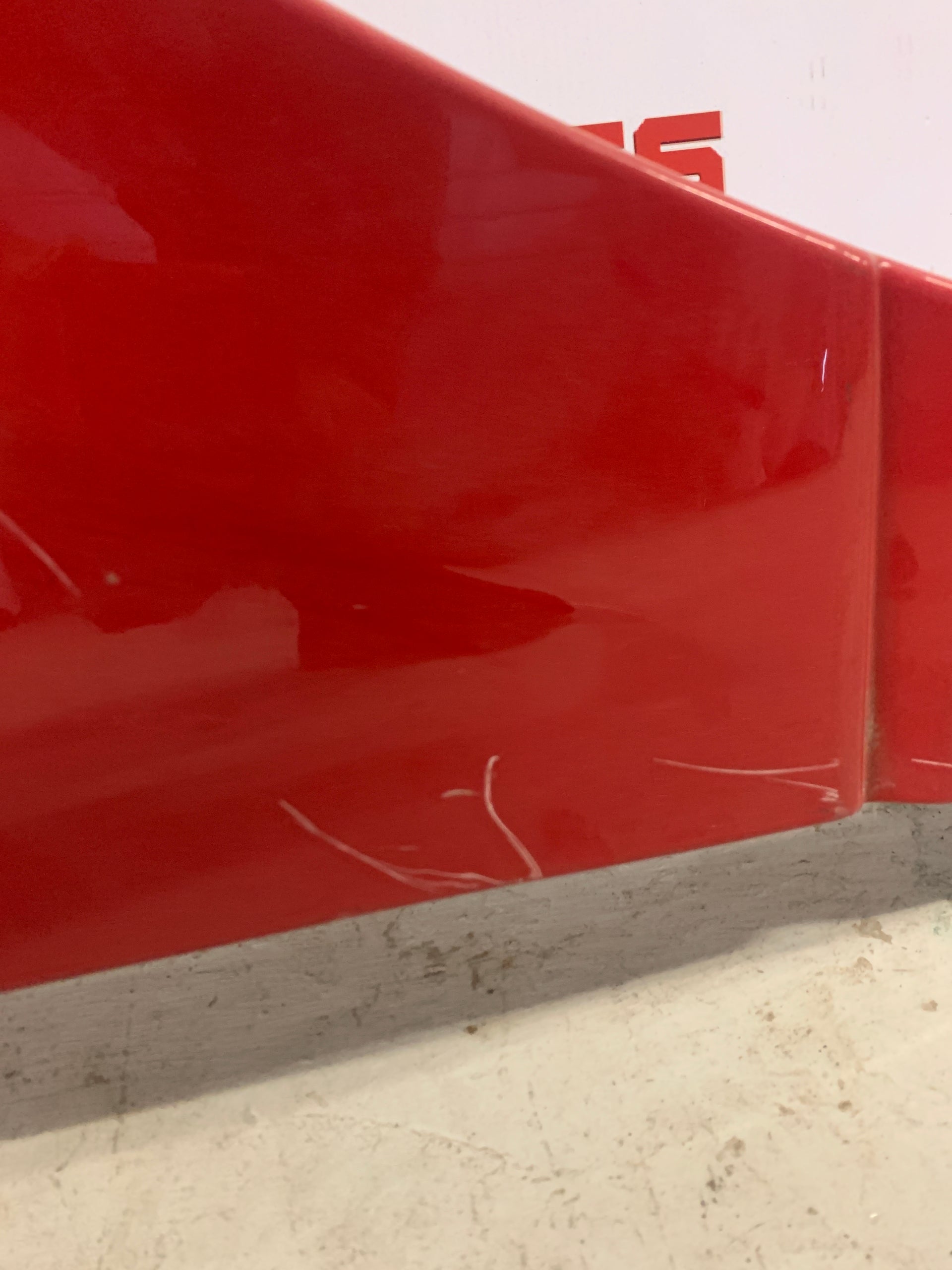 2019 - 2024 RAM 1500 NEW STYLE PASSENGER RH SIDE FENDER RED OEM USED