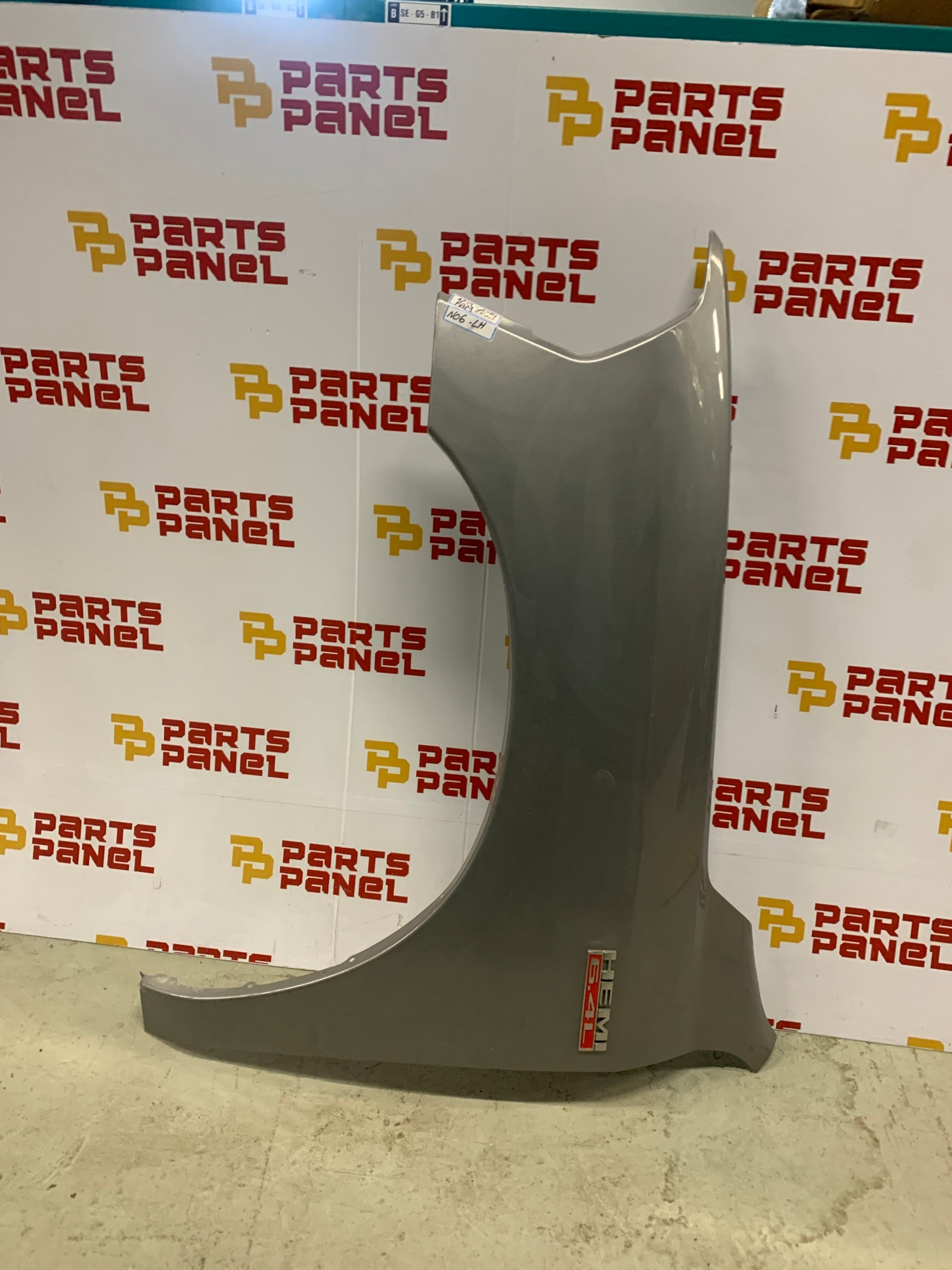 2019 - 2025 RAM 2500 / 3500 DRIVER LH SIDE FENDER PANEL COVER SILVER OEM USED