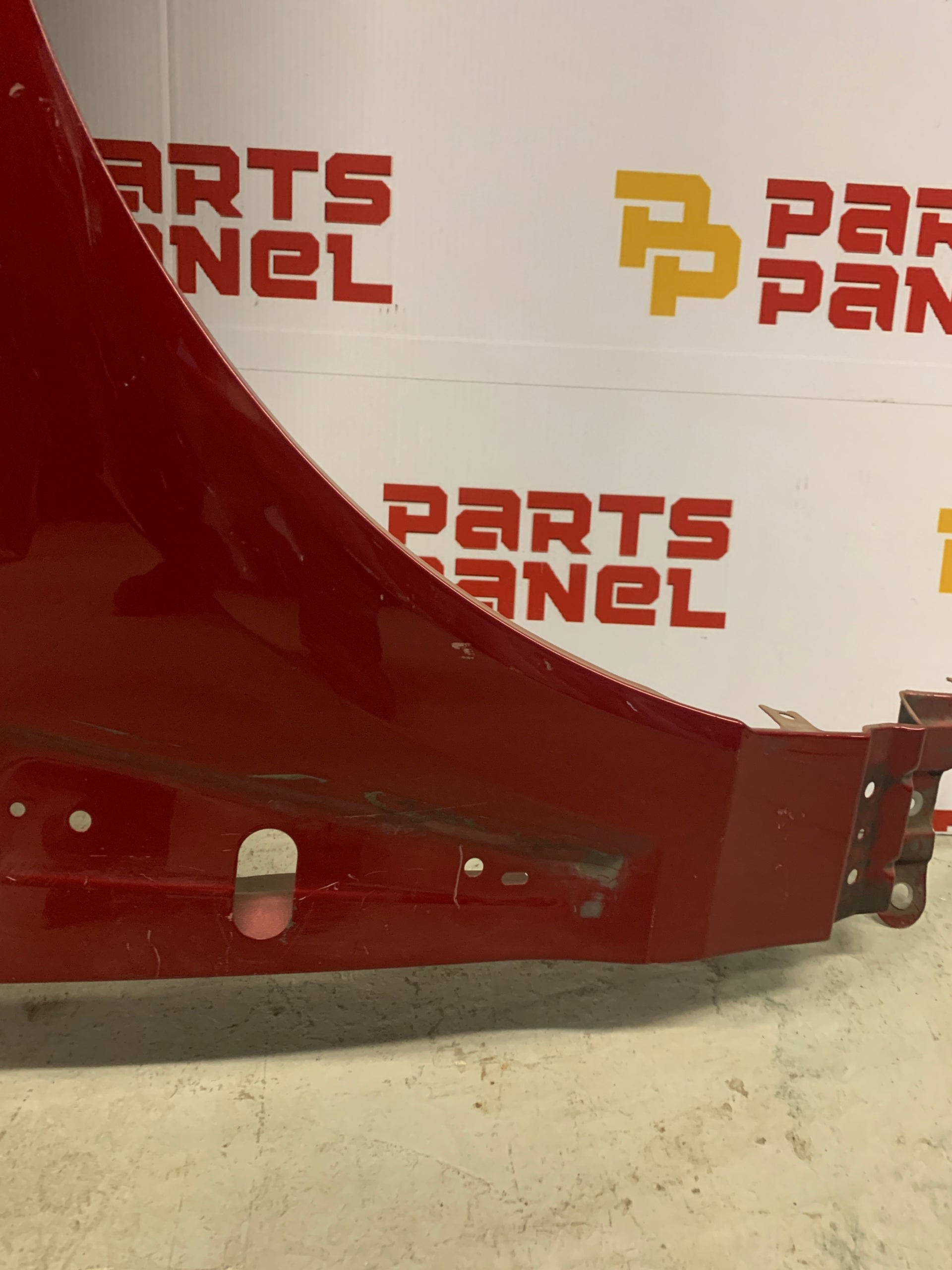 2010 - 2016 CADILLAC SRX PASSENGER RH SIDE FENDER RED OEM USED