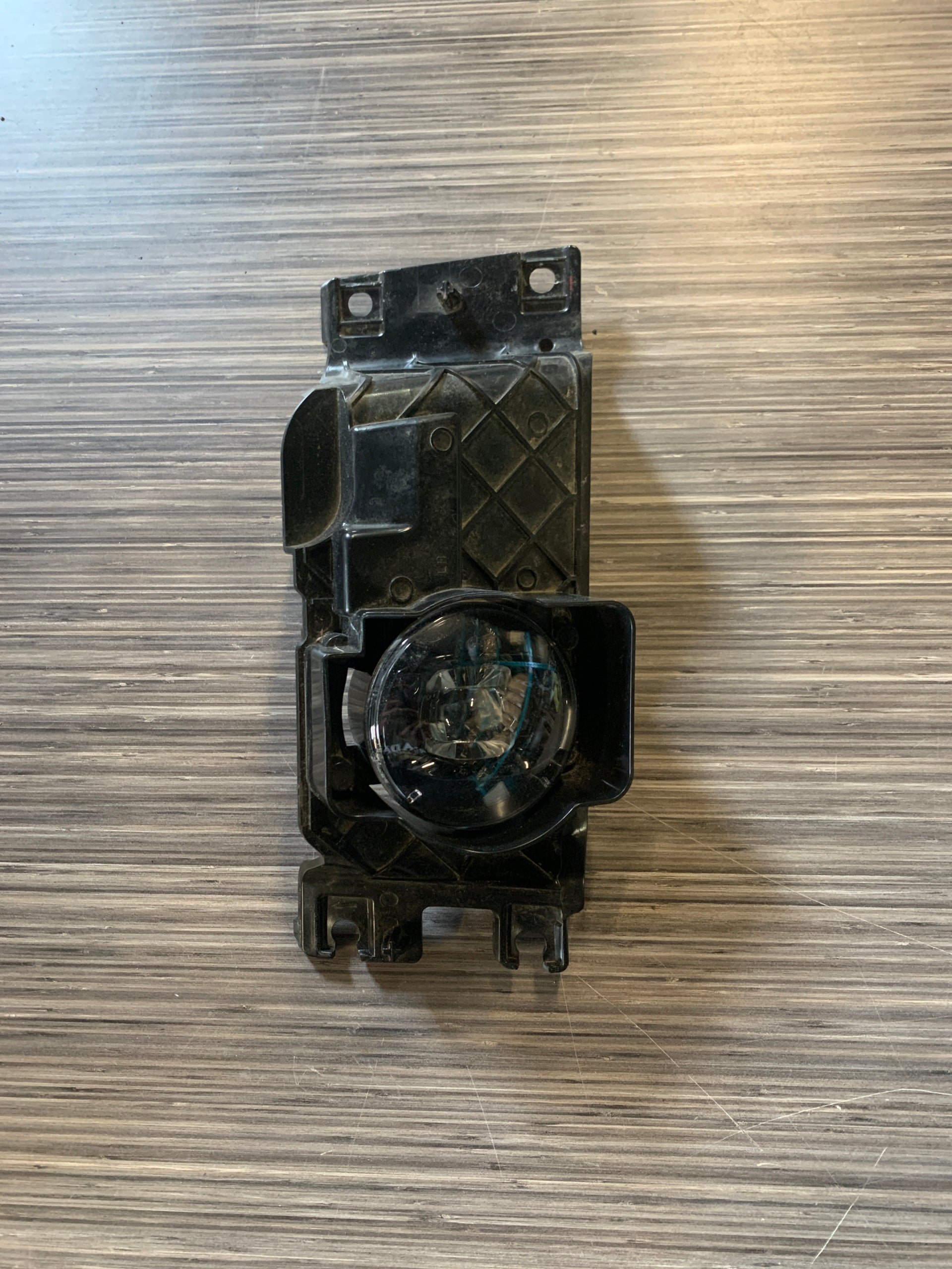 2023 - 2025 FORD F250 F350 / BRONCO / RANGER LEFT LED FOGLIGHT WITH BRACKET USED OEM PC3B15267B