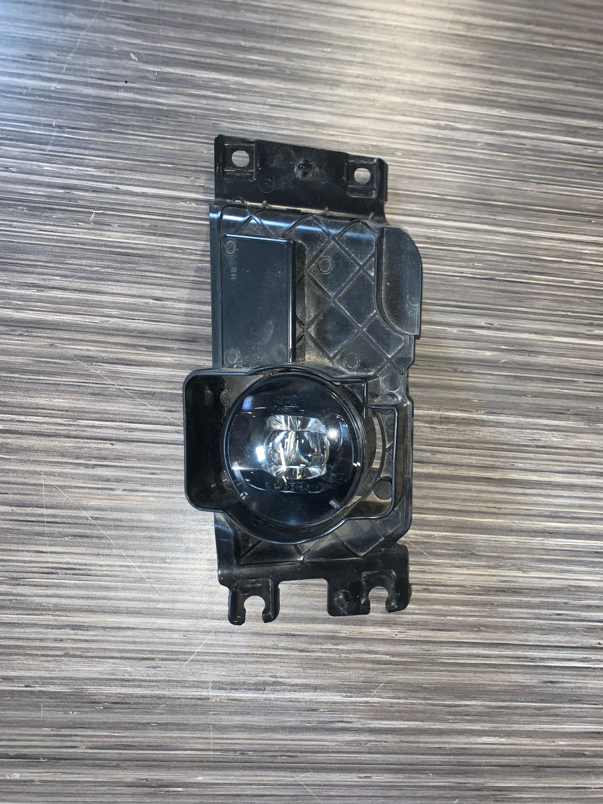 2023 - 2025 FORD F250 F350 / BRONCO / RANGER RIGHT LED FOGLIGHT WITH BRACKET USED OEM PC3B15266B