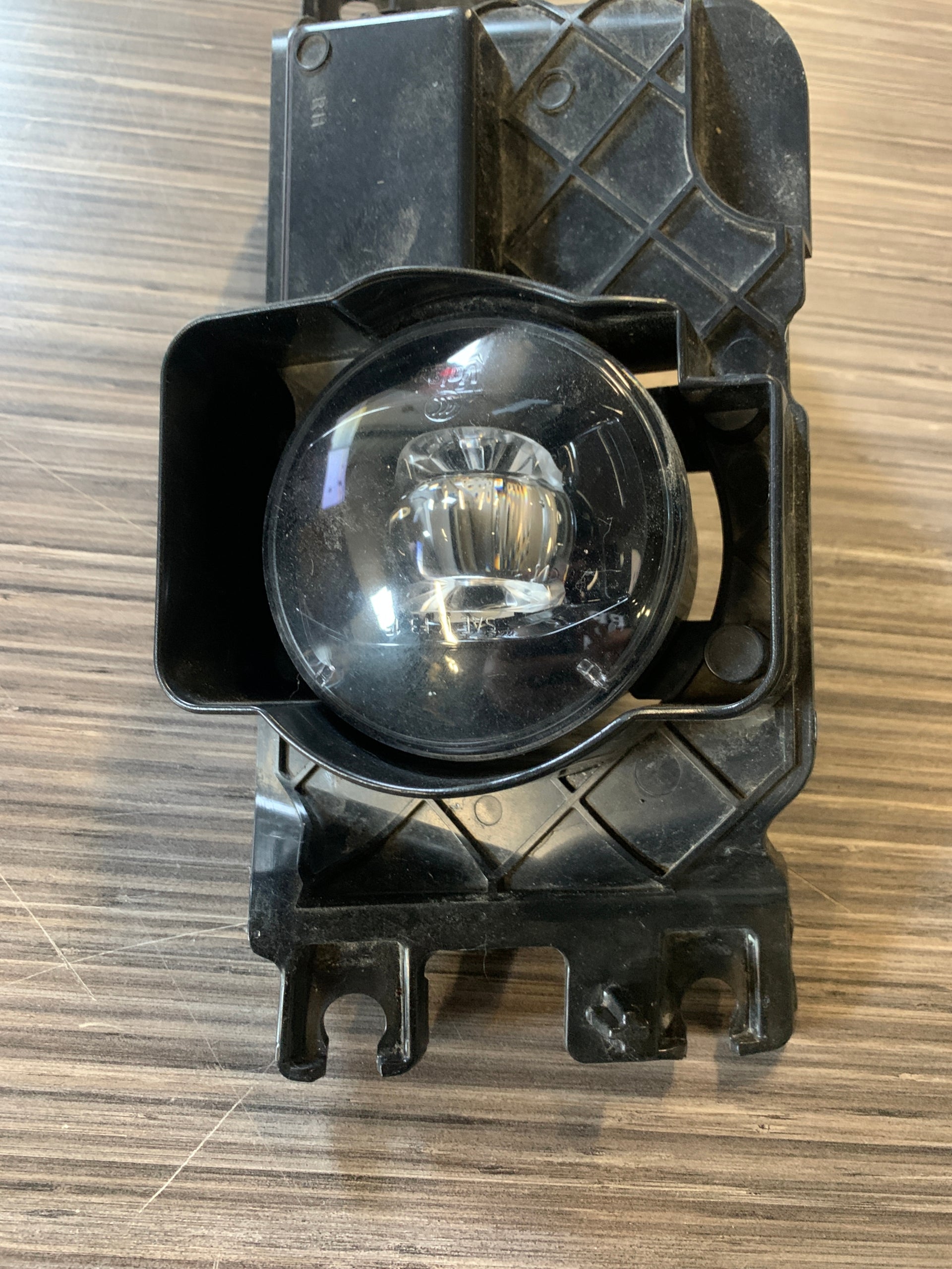 2023 - 2025 FORD F250 F350 / BRONCO / RANGER RIGHT LED FOGLIGHT WITH BRACKET USED OEM PC3B15266B