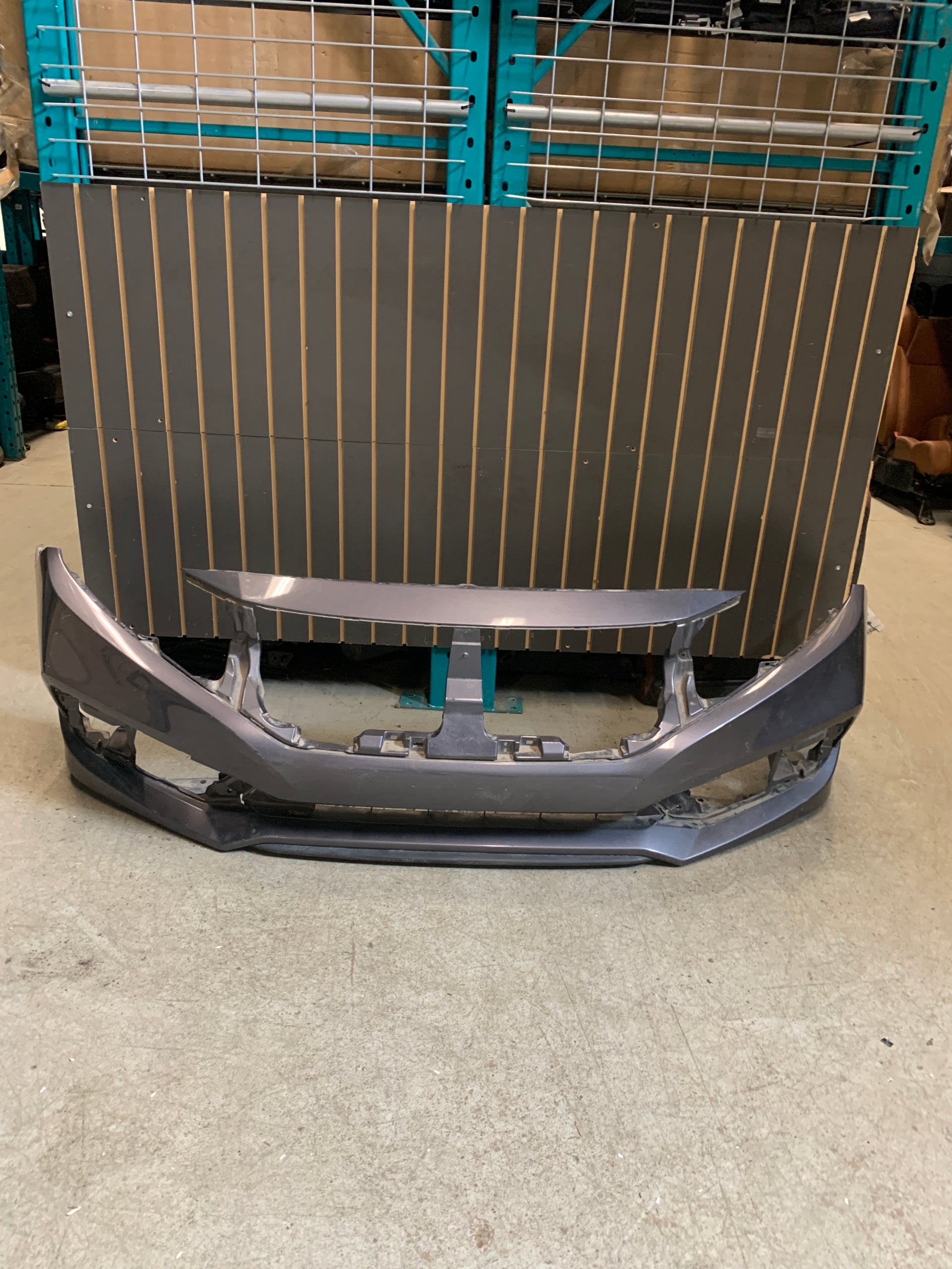 2019 - 2020 HONDA CIVIC FRONT BUMPER OEM USED