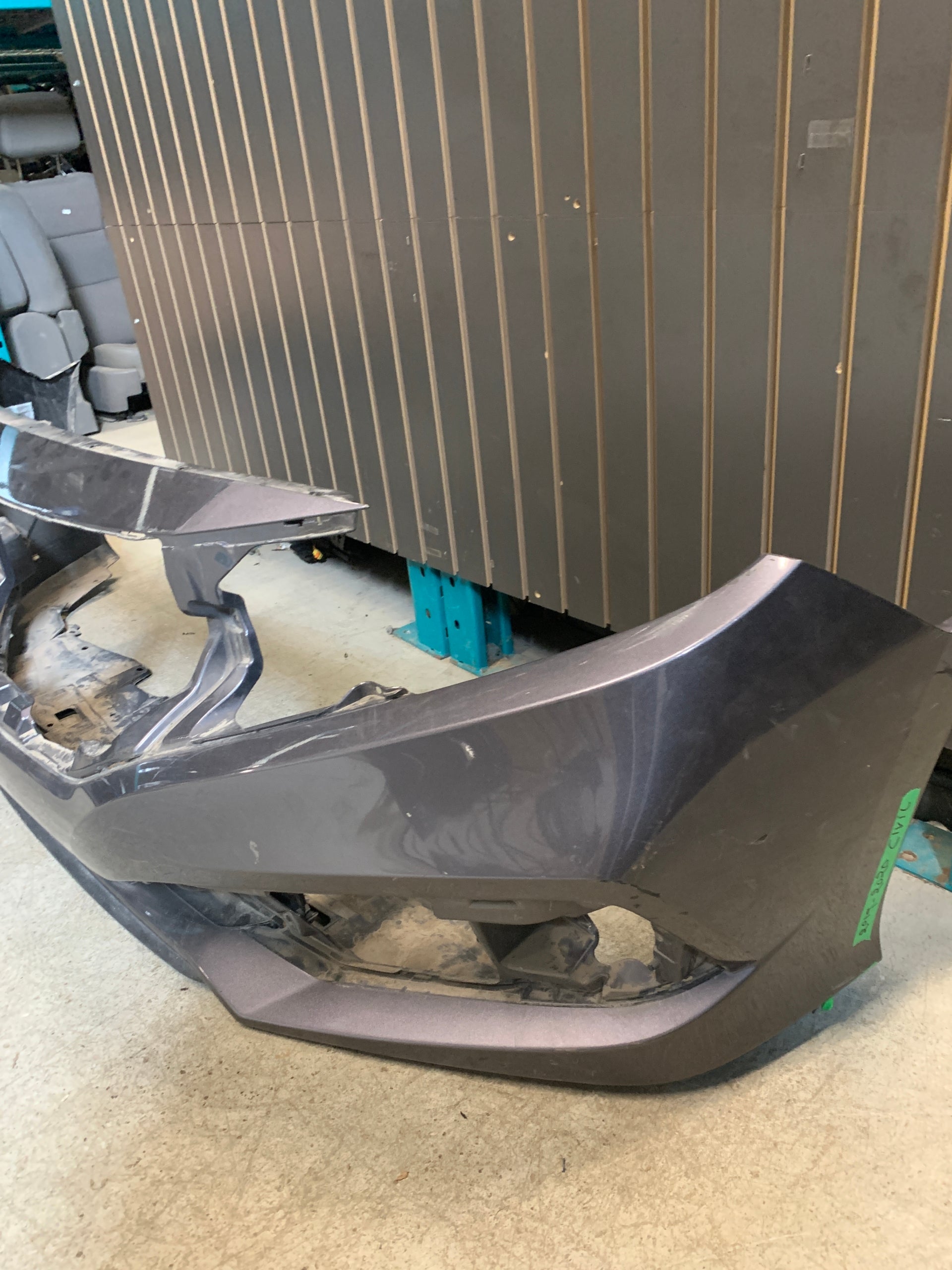 2019 - 2020 HONDA CIVIC FRONT BUMPER OEM USED