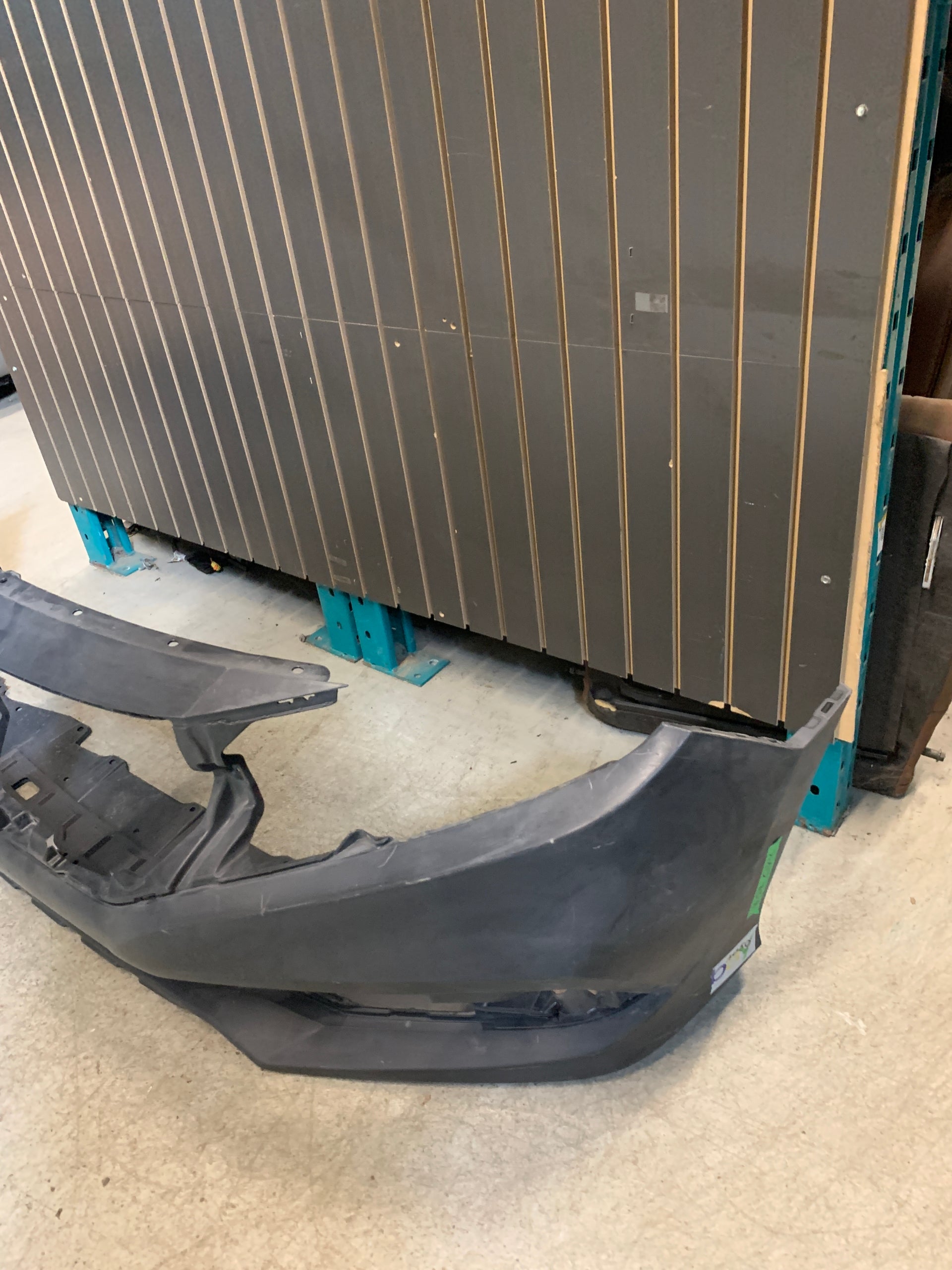 2019 - 2021 HONDA CIVIC FRONT BUMPER OEM USED
