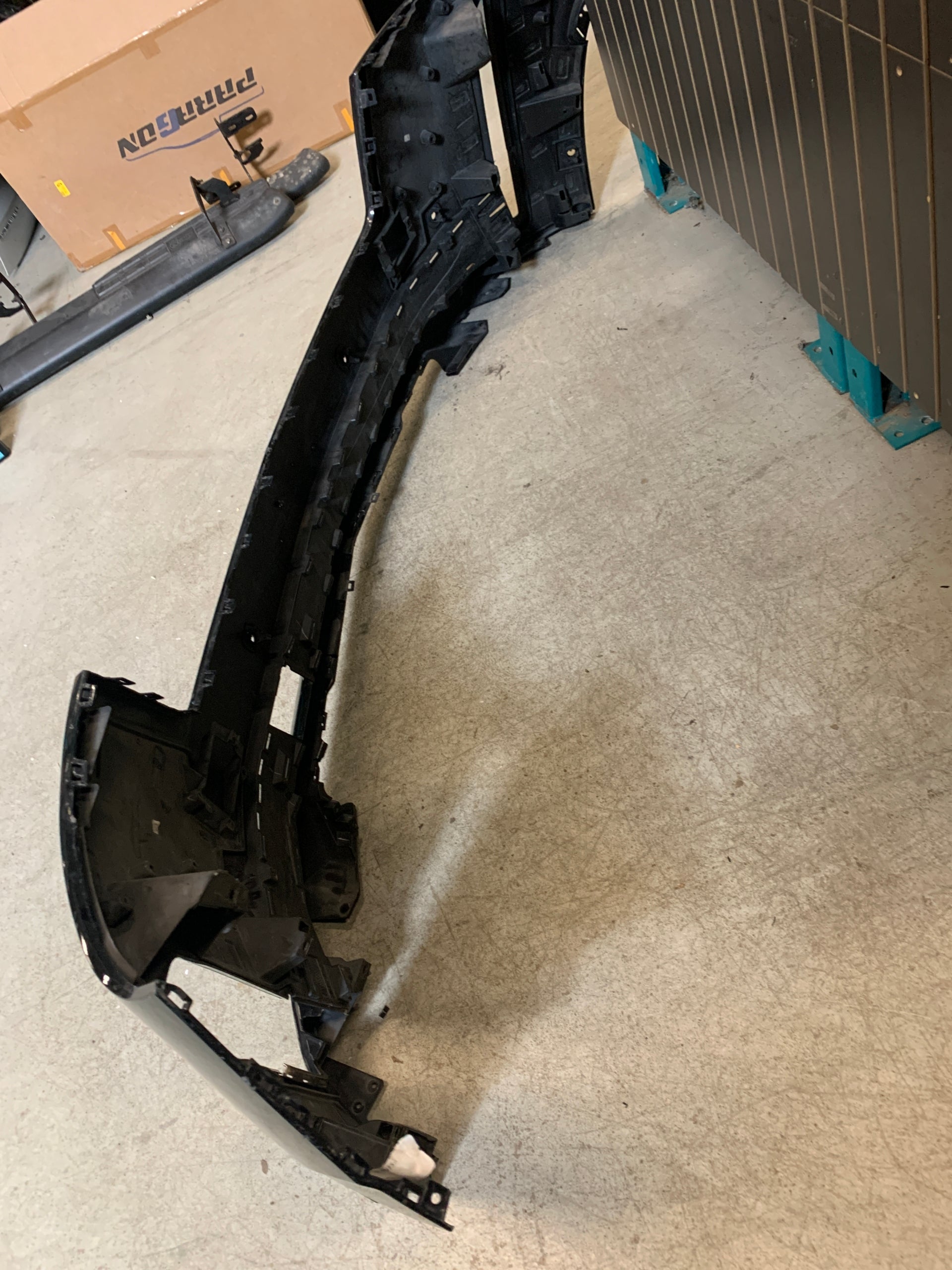 2021 - 2024 CADILLAC ESCALADE FRONT BUMPER COVER OEM USED BLACK 84393328
