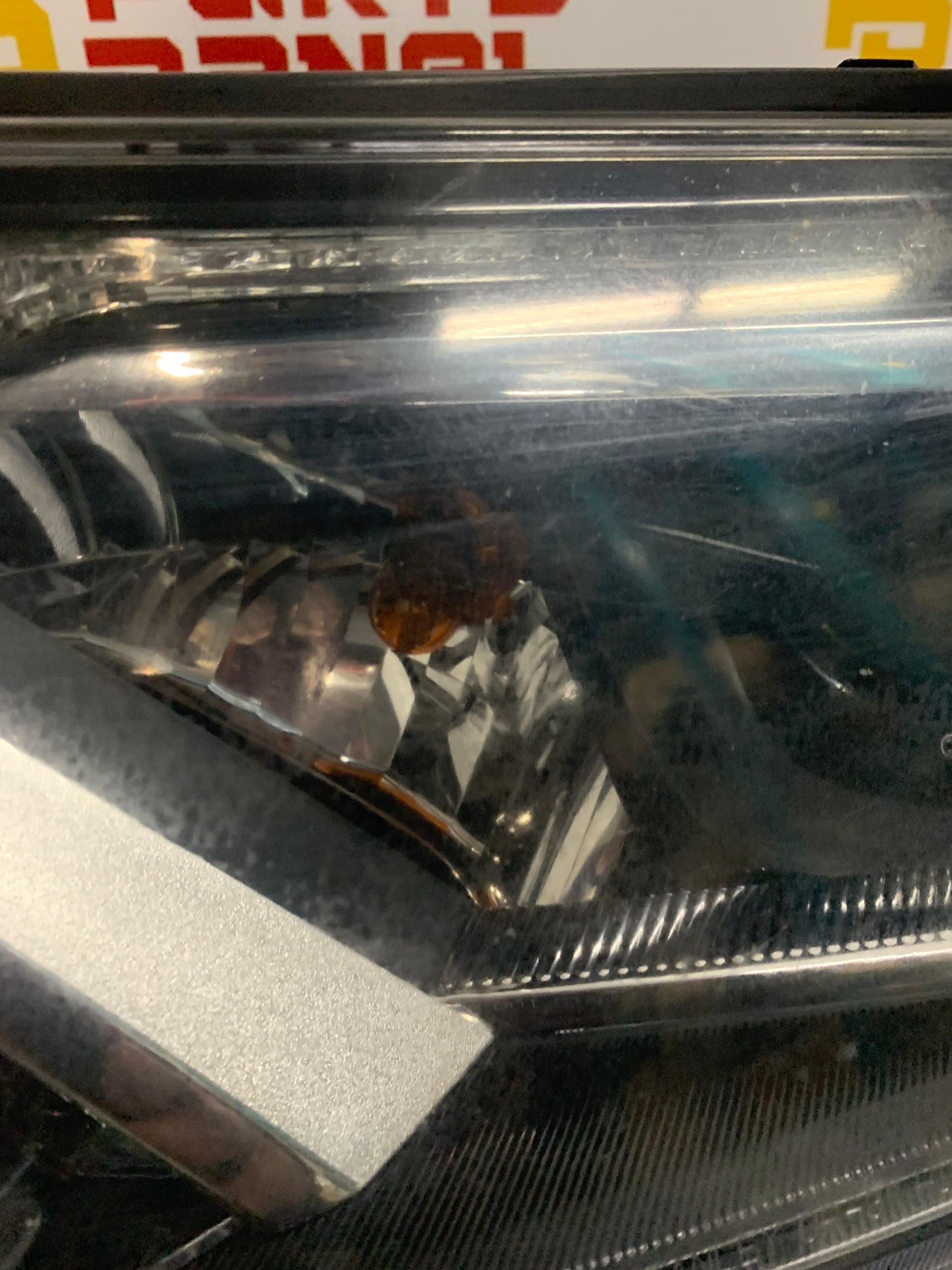 2016 - 2018 TOYOTA RAV4 HALOGEN DRIVER LH SIDE HEADLIGHT OEM USED