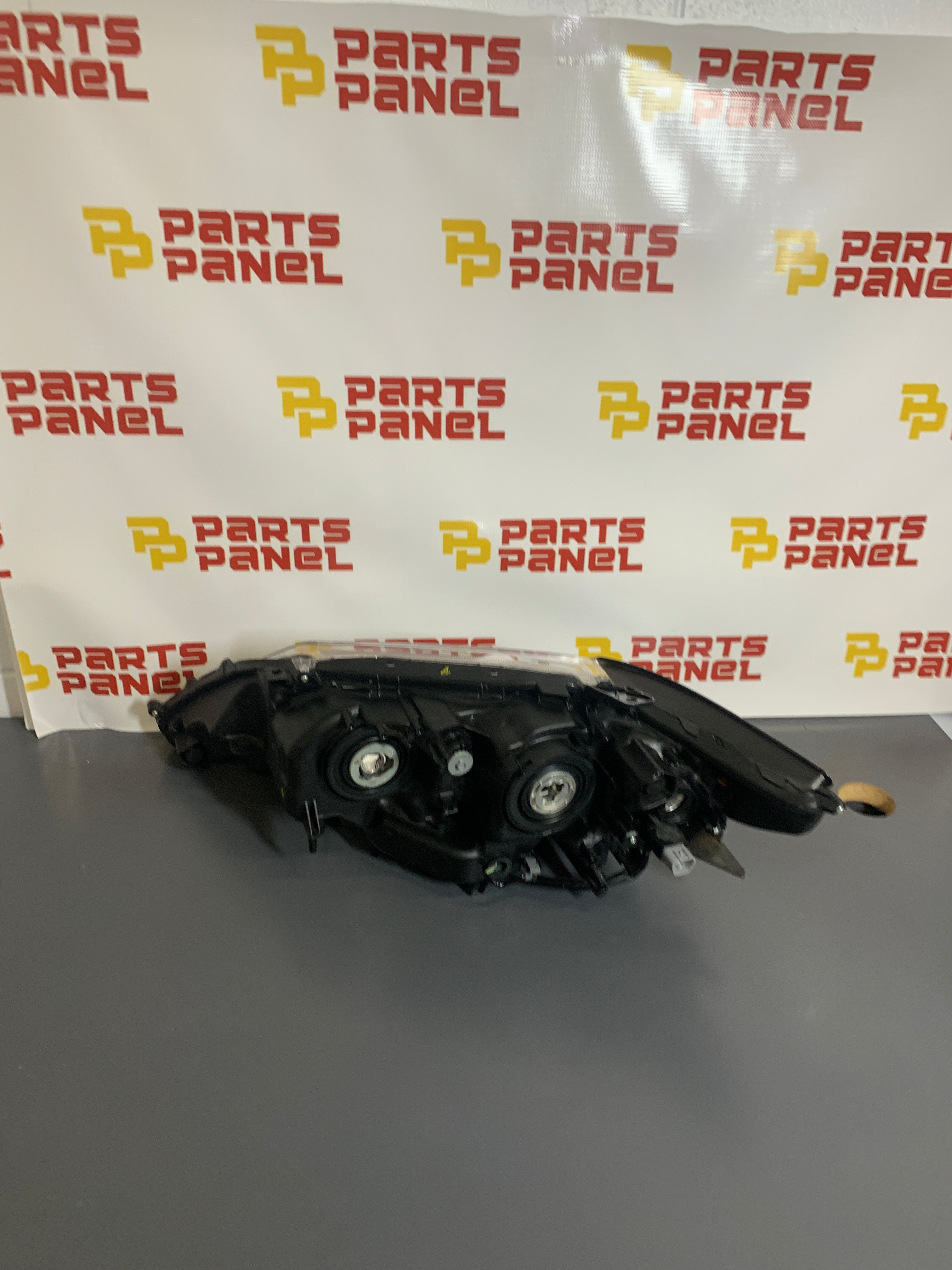 2013 2014 2015 LEXUS ES300 ES350 FARO XENÓN HID DEL LADO DEL COPILOTO DERECHO ORIGINAL USADO