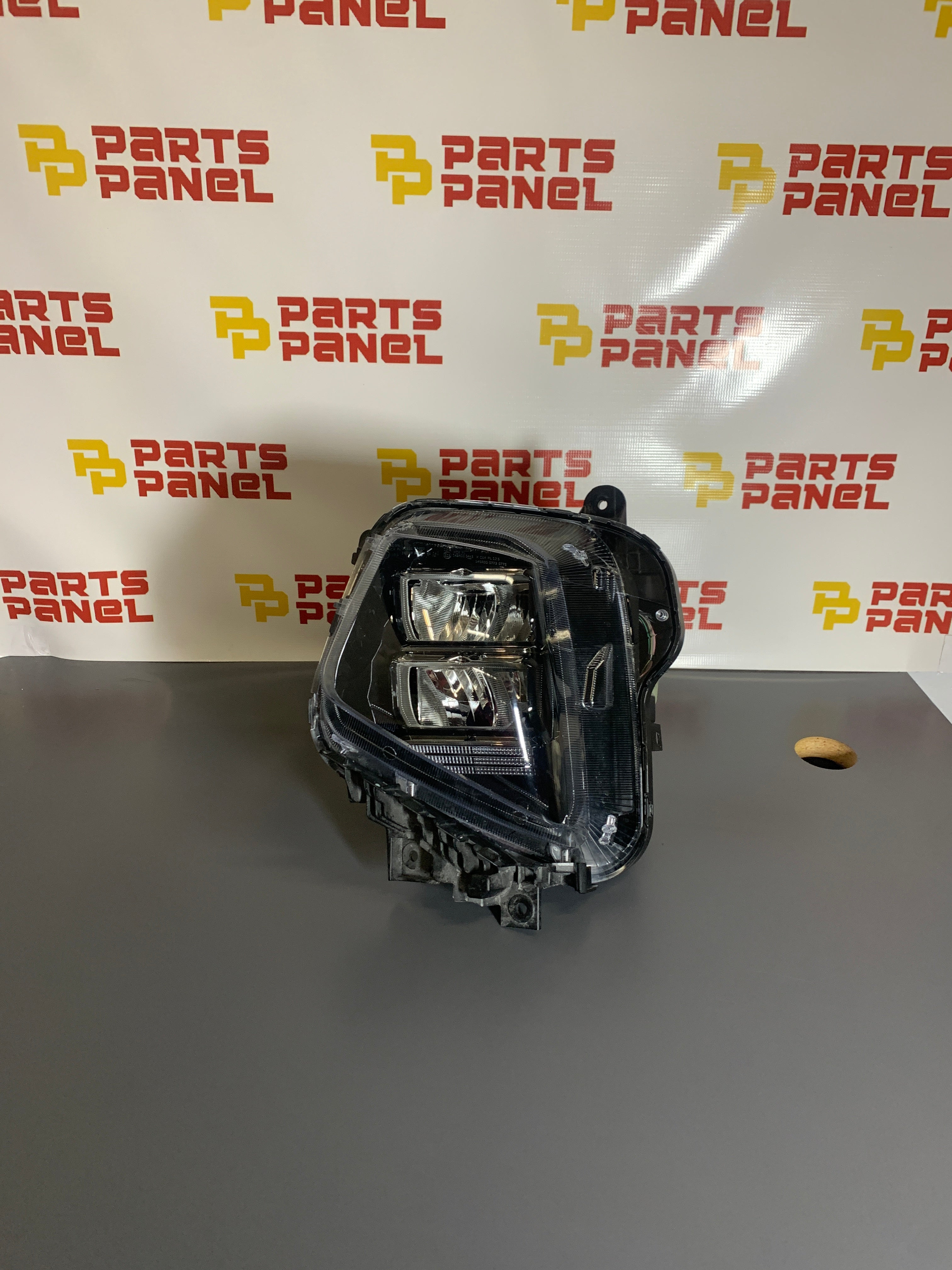 2022 2024 HYUNDAI TUCSON LEFT DRIVER SIDE HEAD LAMP LED REFLECTOR OEM USED