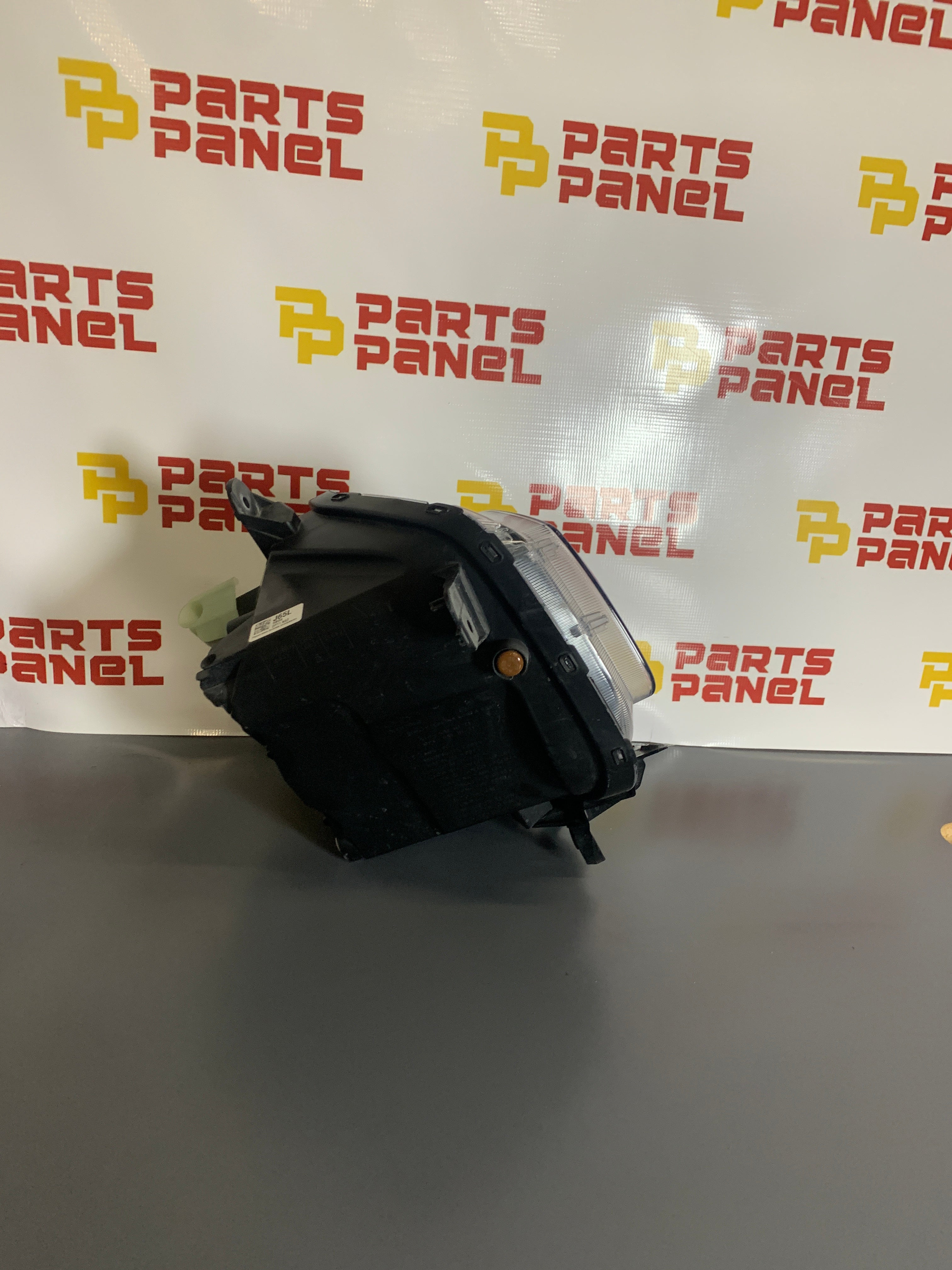 2022 2024 HYUNDAI TUCSON LEFT DRIVER SIDE HEAD LAMP LED REFLECTOR OEM USED