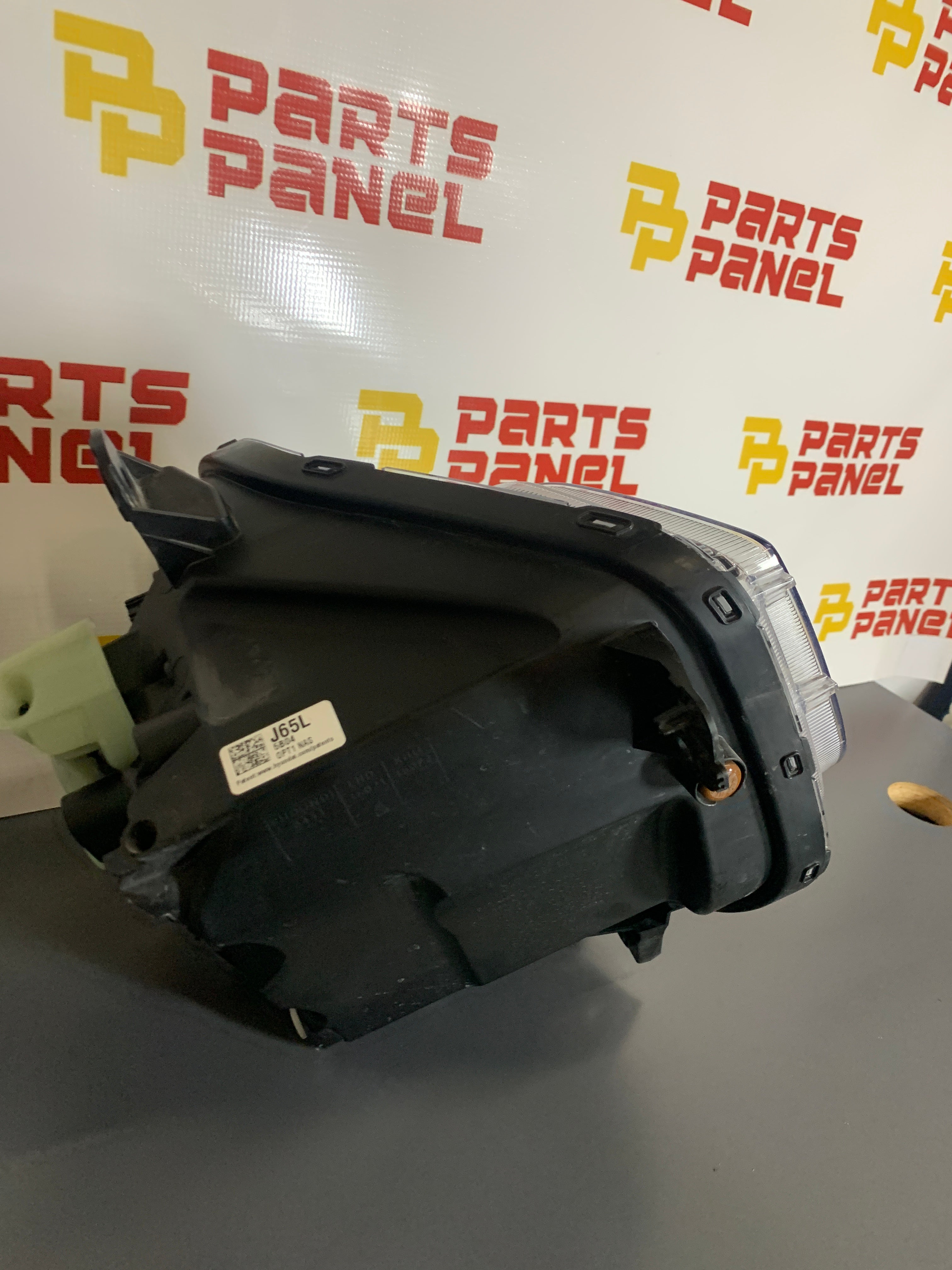 2022 2024 HYUNDAI TUCSON LEFT DRIVER SIDE HEAD LAMP LED REFLECTOR OEM USED