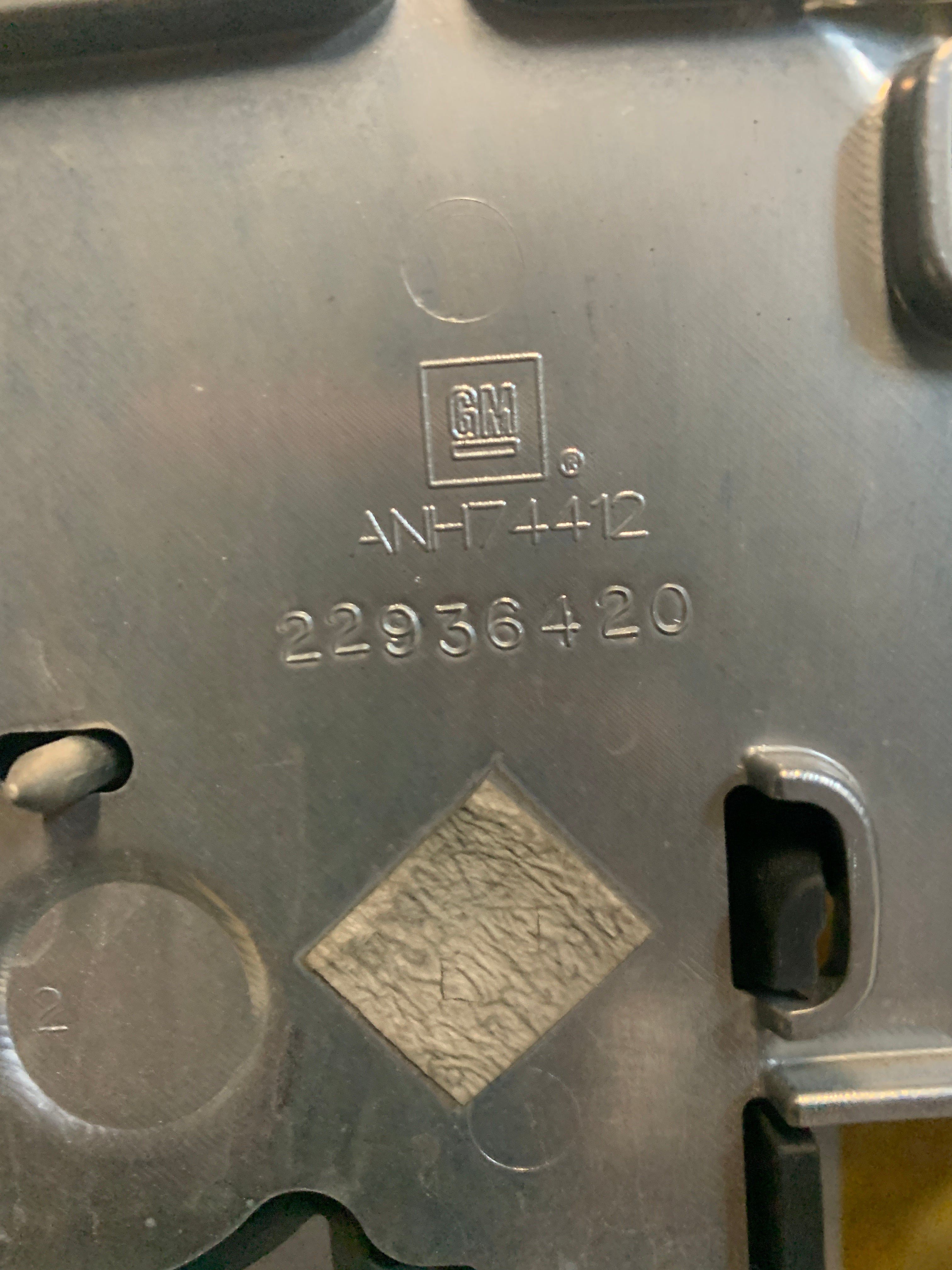 2015 - 2020 GMC YUKON DENALI FRONT CHROME GRILLE 22936420