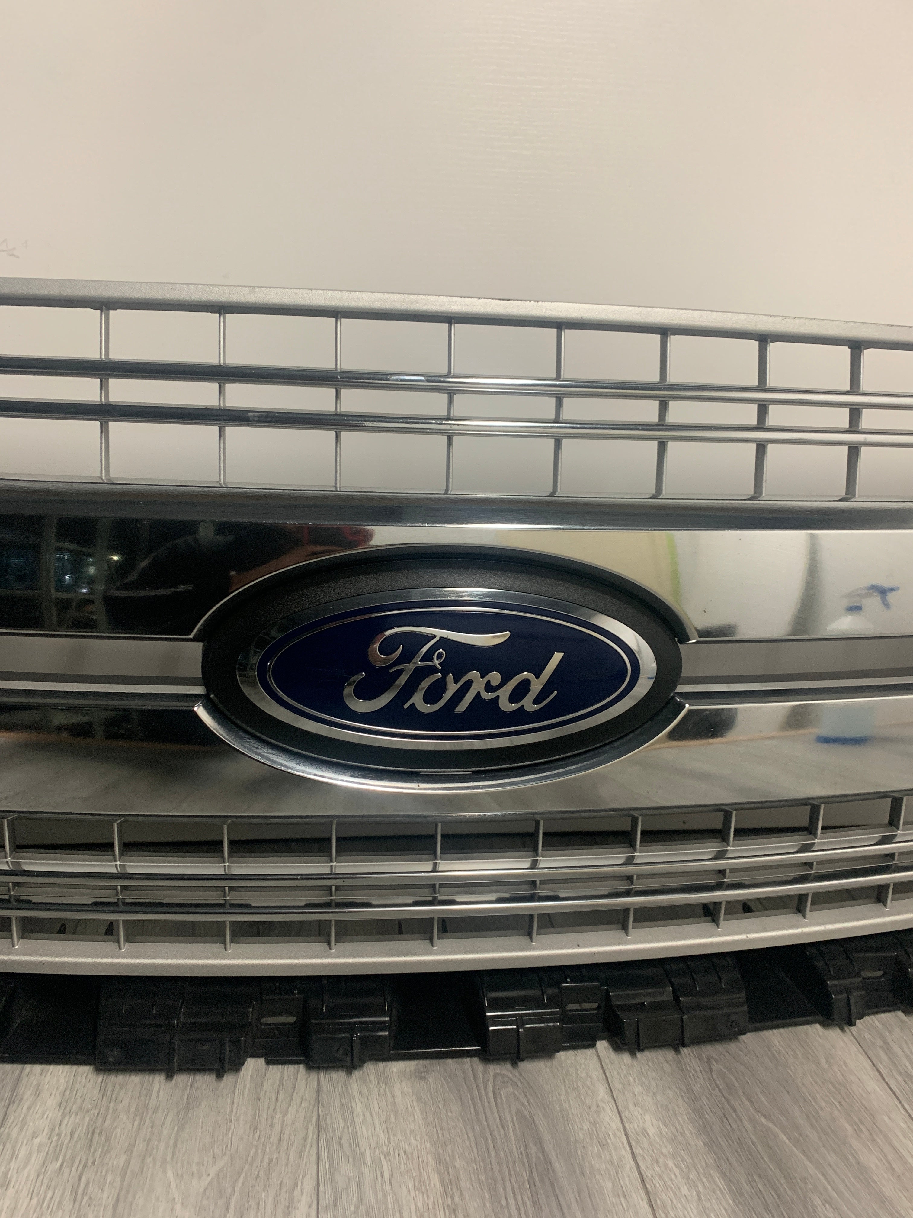 2018 - 2020 FORD F150 FRONT GRILLE CHROME JL34-8200-GFW