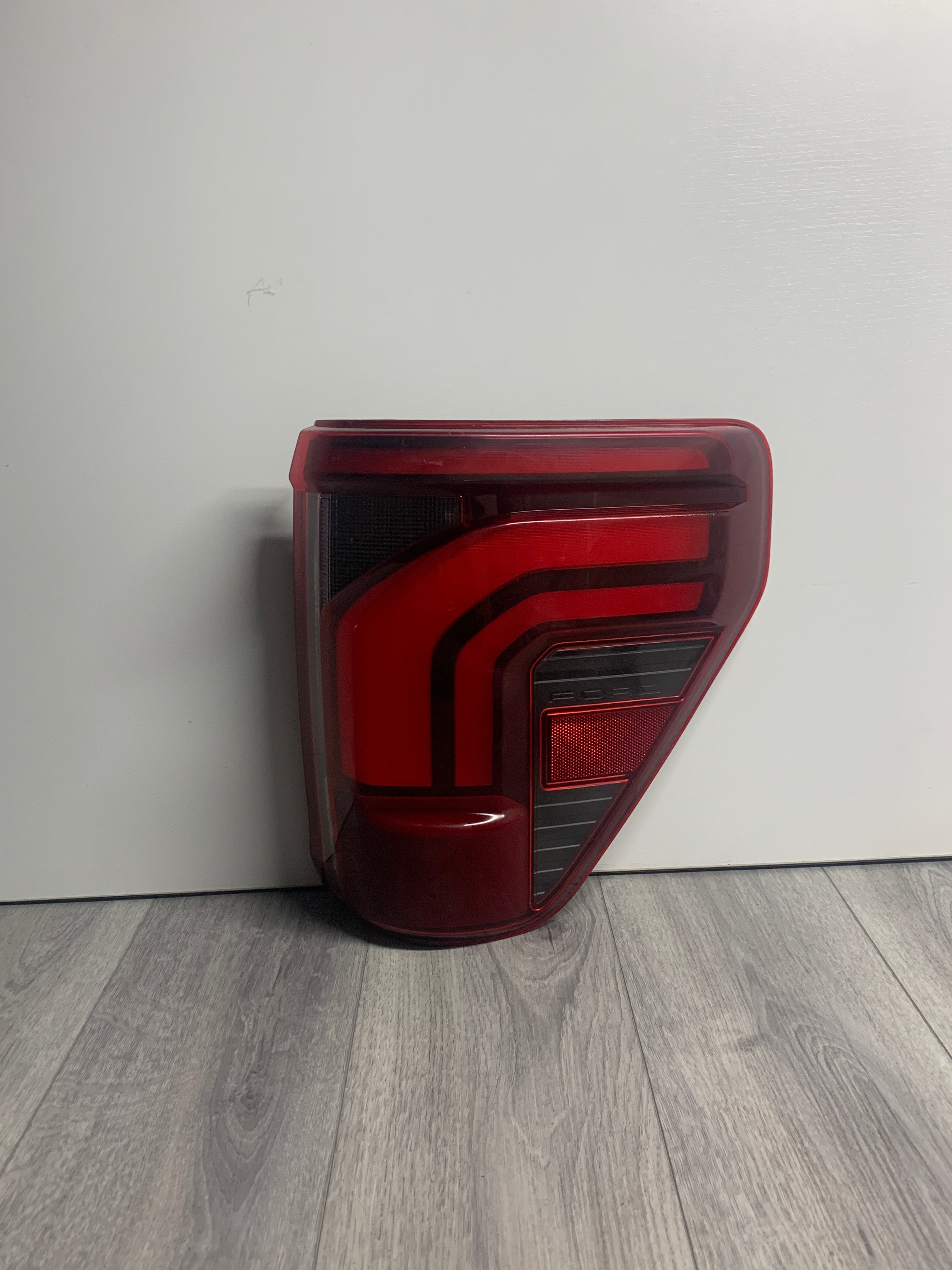2024 - 2025 FORD F150 PASSENGER SIDE FULL LED TAIL LIGHT RL34-13B504-ED