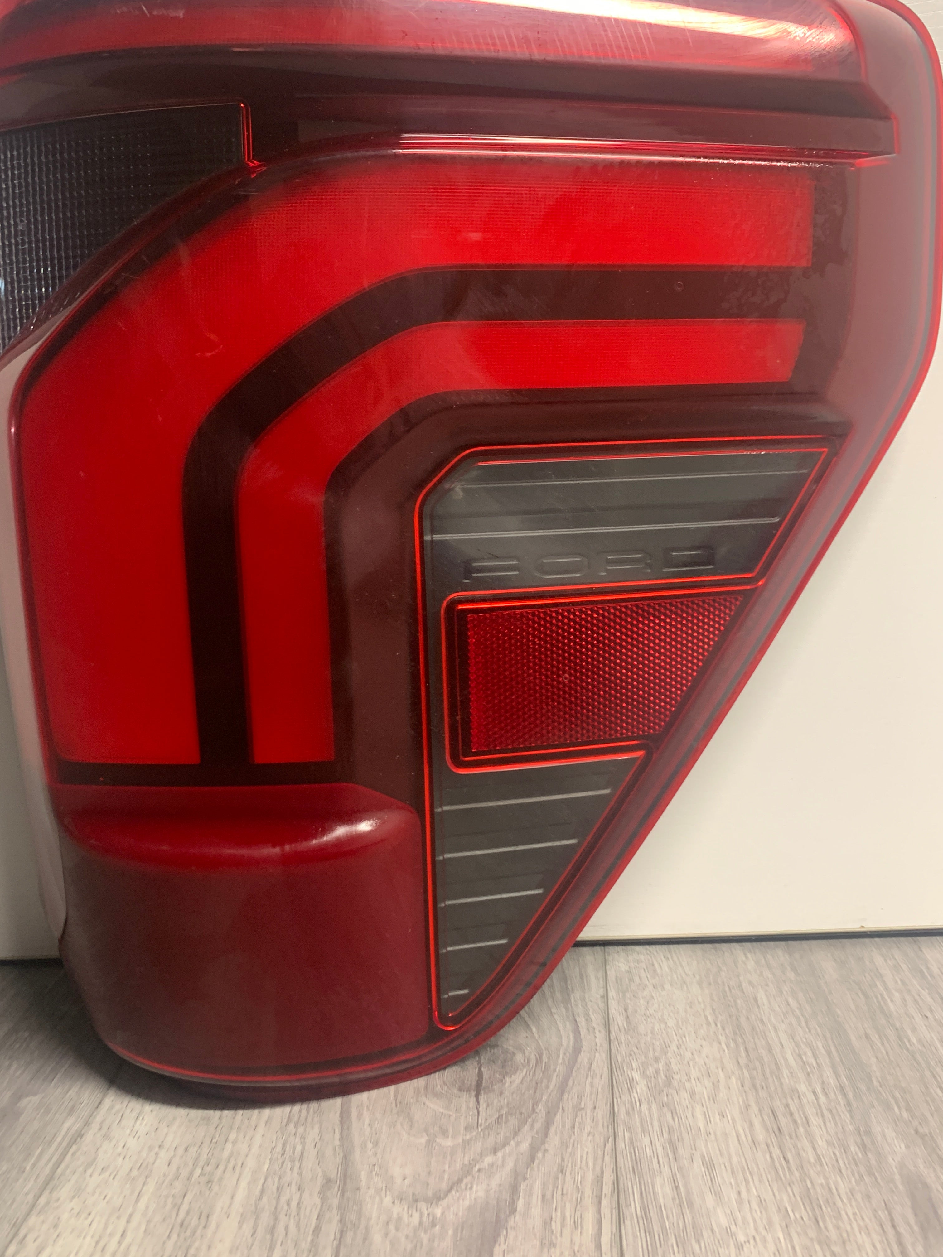 2024 - 2025 FORD F150 PASSENGER SIDE FULL LED TAIL LIGHT RL34-13B504-ED